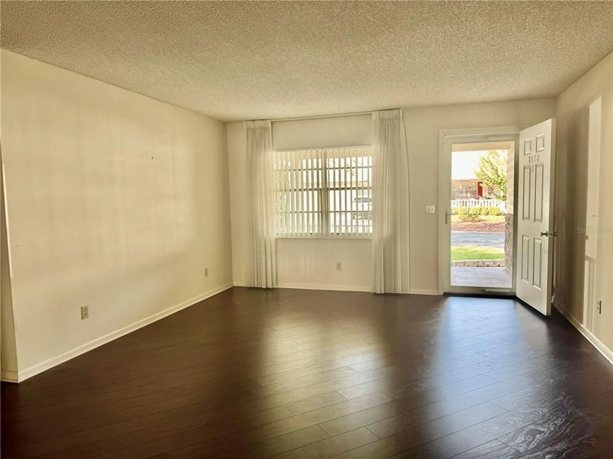 Property Slideshow image 3 of 28 | 8426 sw 92nd ln f, Ocala, FL, 34481