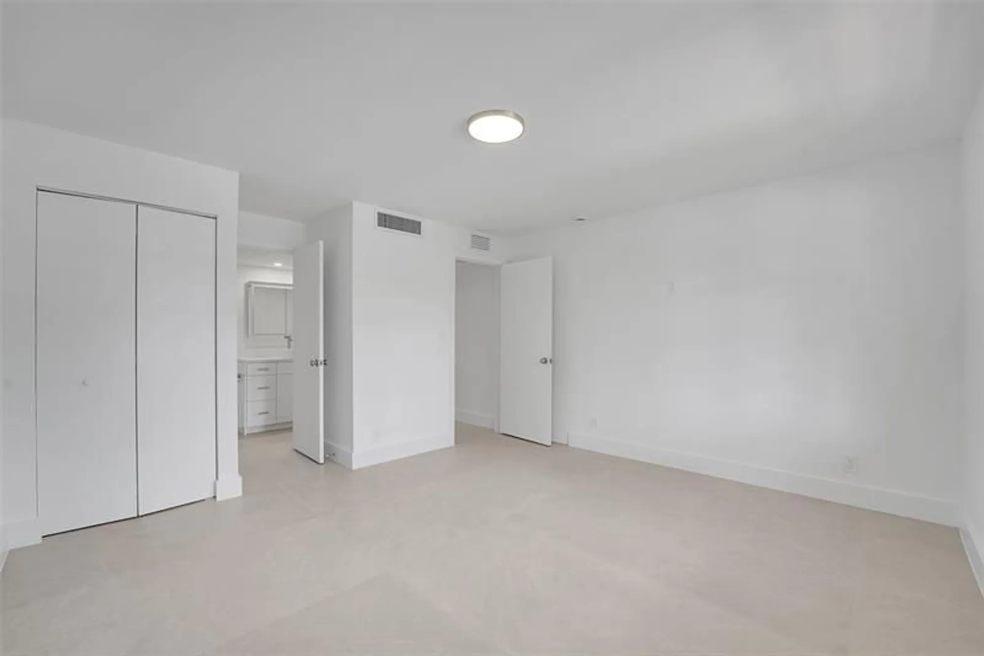 Property Slideshow image 16 of 27 | 3201 portofino pt c2, Coconut Creek, FL, 33066