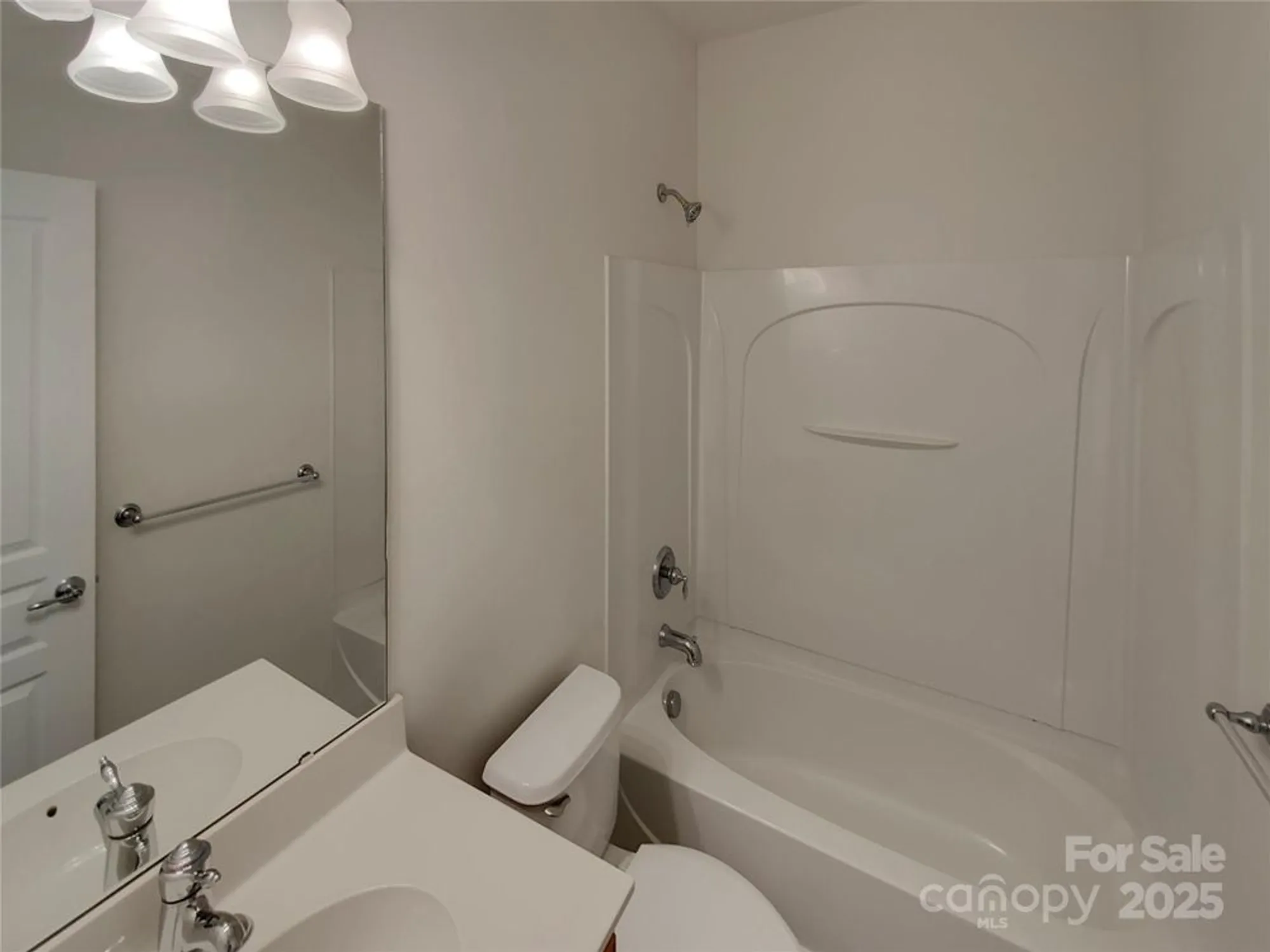 Property Slideshow image 15 of 19 | 20028 dovekie ln, Fort Mill, SC, 29707