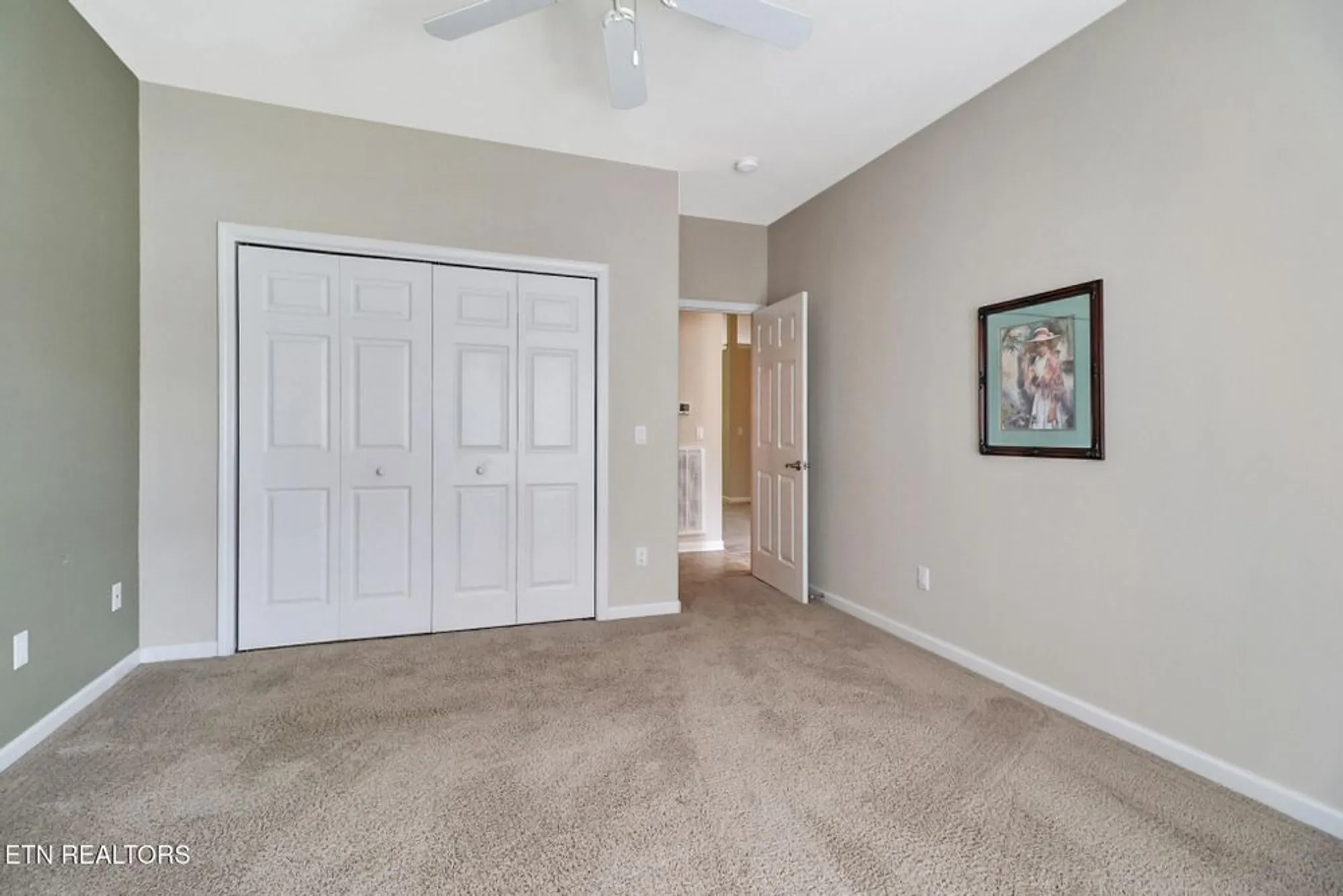 Property Slideshow image 30 of 52 | 123 lafayette pt apt 1, Crossville, TN, 38558