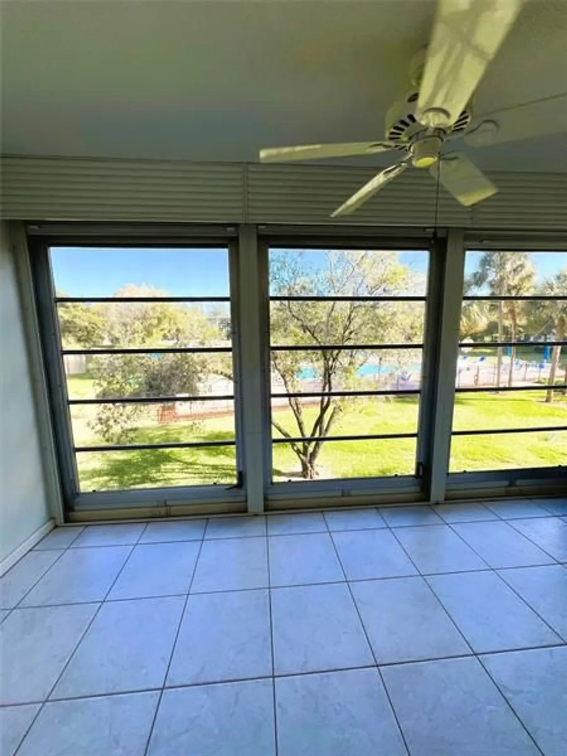 Property Slideshow image 5 of 27 | 1803 eleuthera pt j2, Coconut Creek, FL, 33066