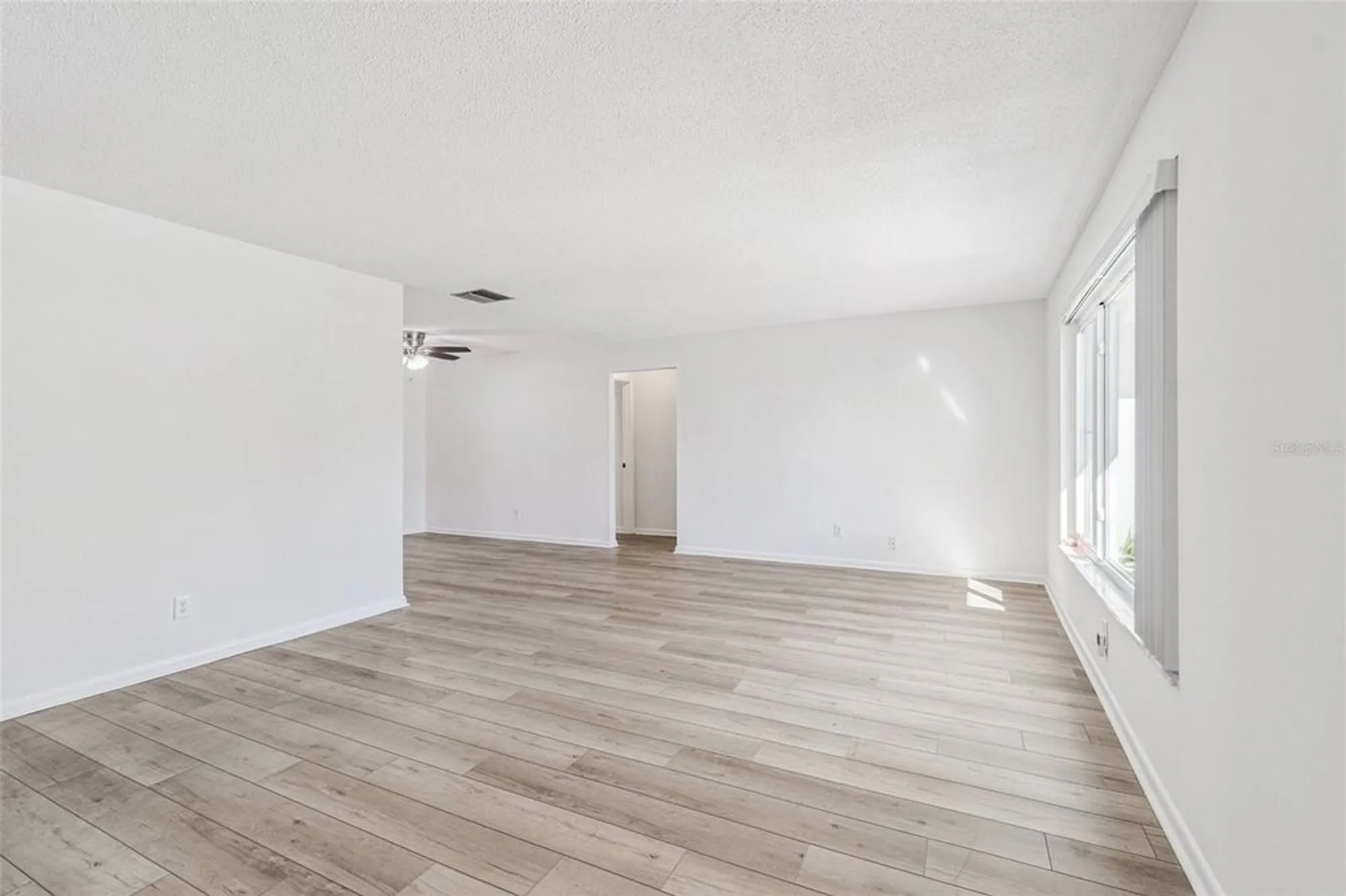 Property Slideshow image 5 of 42 | 9500 mainlands blvd w # 1-a, Pinellas Park, FL, 33782