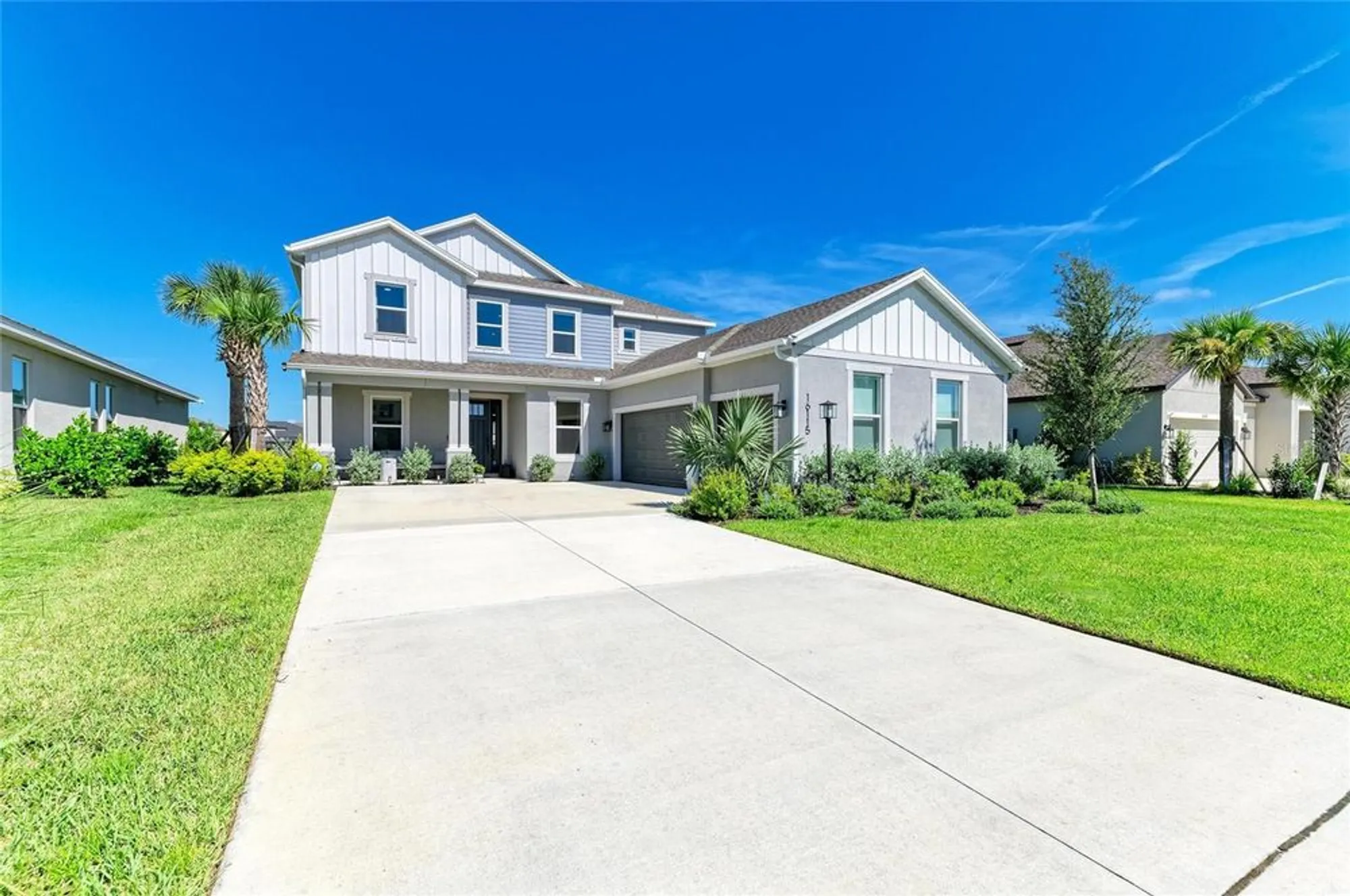 Property Slideshow image 14 of 100 | 16115 mount holly dr, Bradenton, FL, 34211