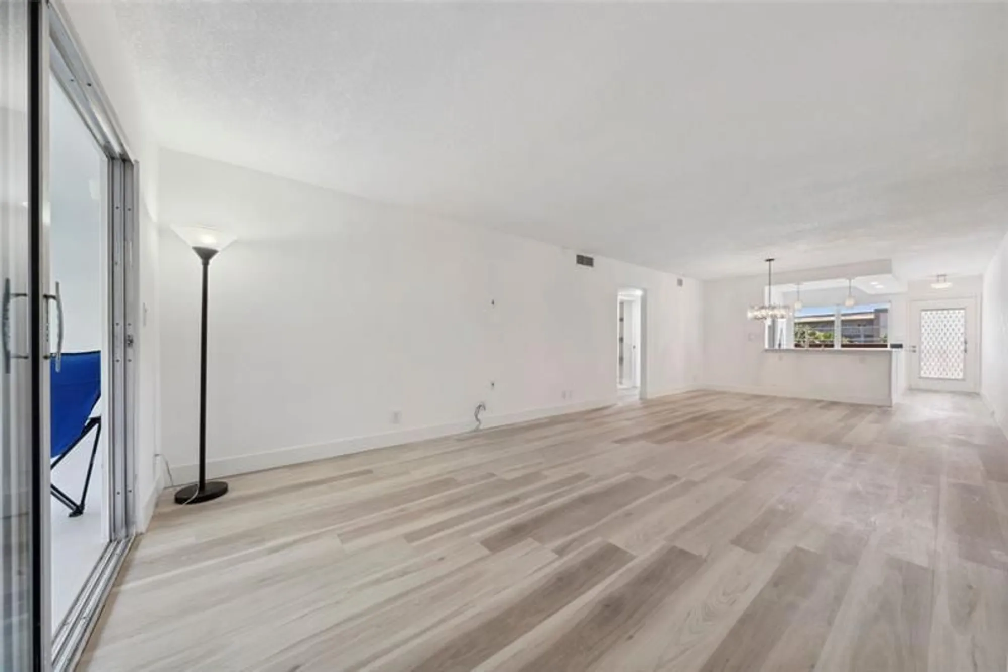 Property Slideshow image 11 of 34 | 3201 portofino pt d3, Coconut Creek, FL, 33066