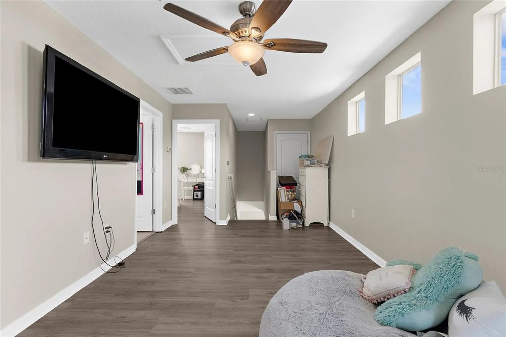 Property Slideshow image 25 of 50 | 12520 shimmering oak cir, Venice, FL, 34293