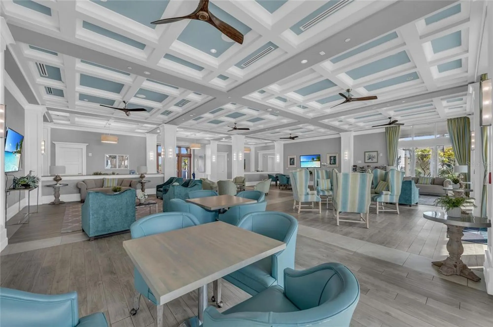 Property Slideshow image 50 of 100 | 258 sapphire lake dr unit 202, Bradenton, FL, 34209