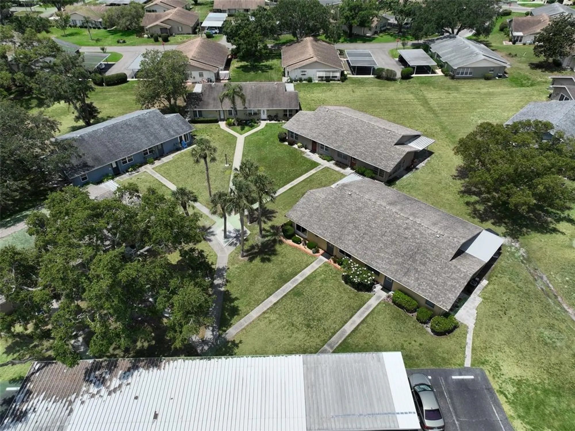 Property Slideshow image 34 of 54 | 1904 canterbury ln 18, Sun City Center, FL, 33573