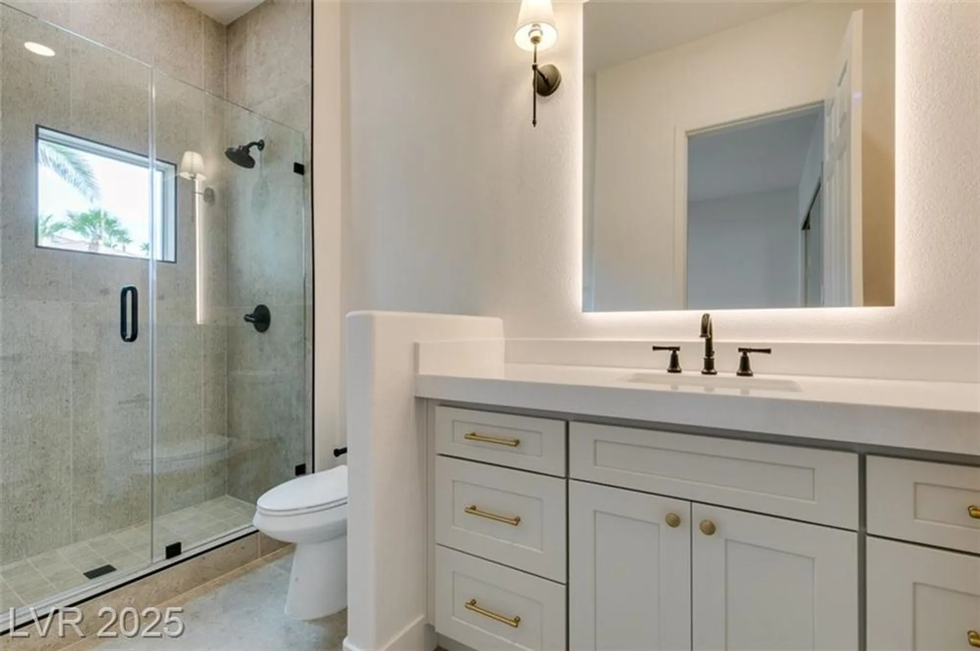 Property Slideshow image 30 of 39 | 2104 hot oak ridge st, Las Vegas, NV, 89134