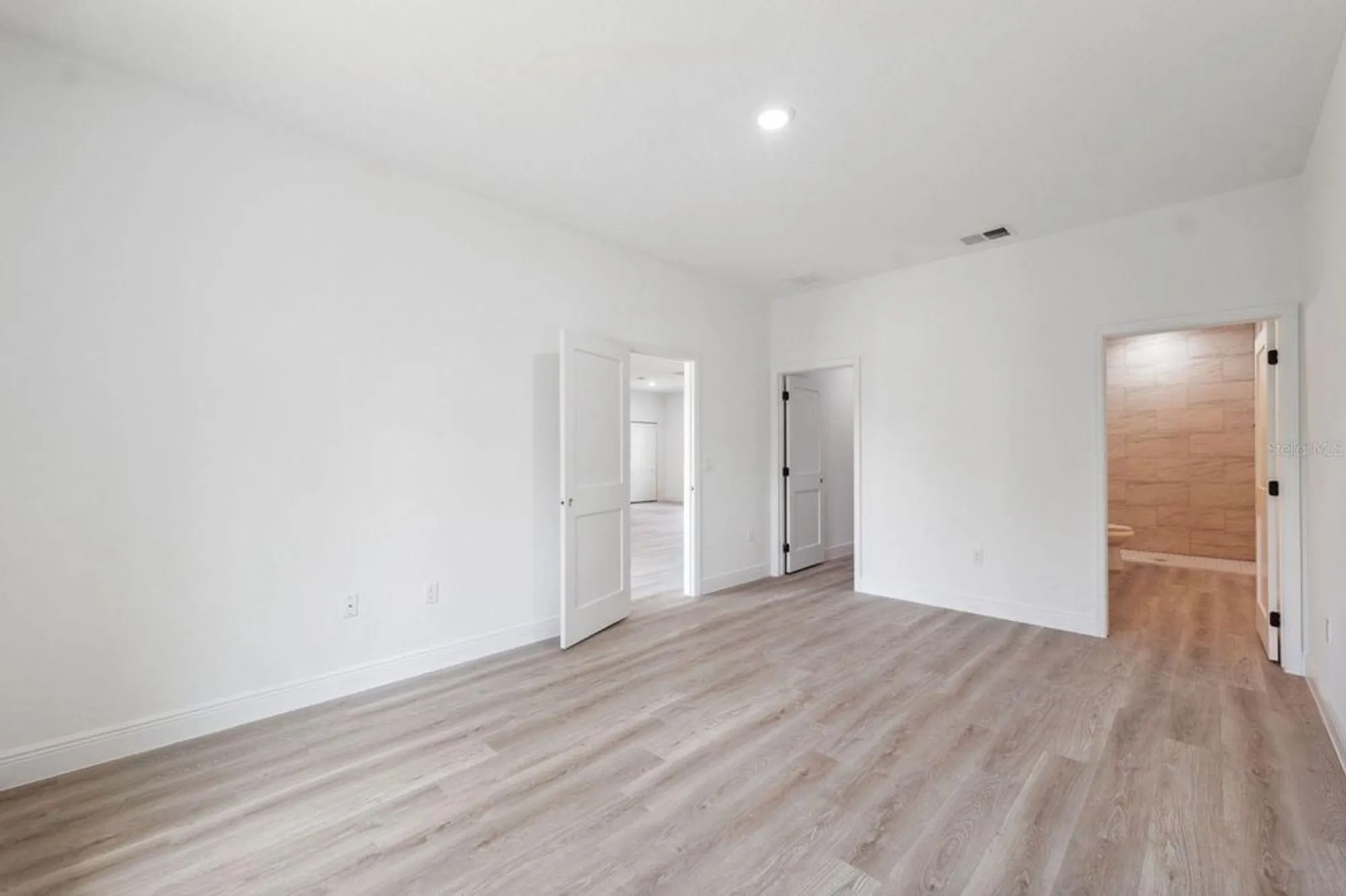 Property Slideshow image 25 of 29 | 14930 sw 66th avenue rd, Ocala, FL, 34473