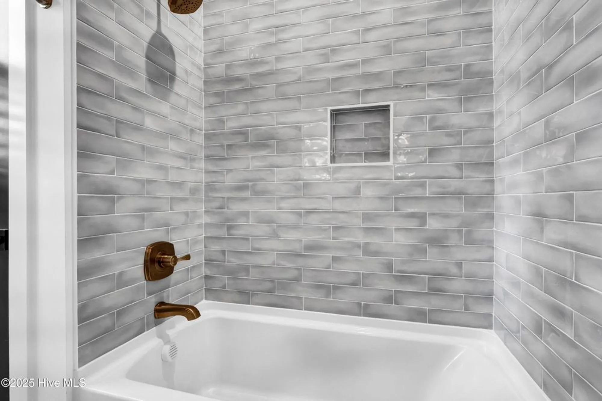 Property Slideshow image 37 of 112 | 3722 white cliffs dr, Castle Hayne, NC, 28429