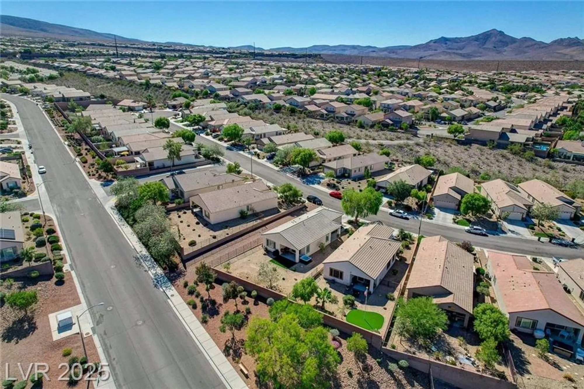 Property Slideshow image 58 of 72 | 2576 binary stars st, Henderson, NV, 89044