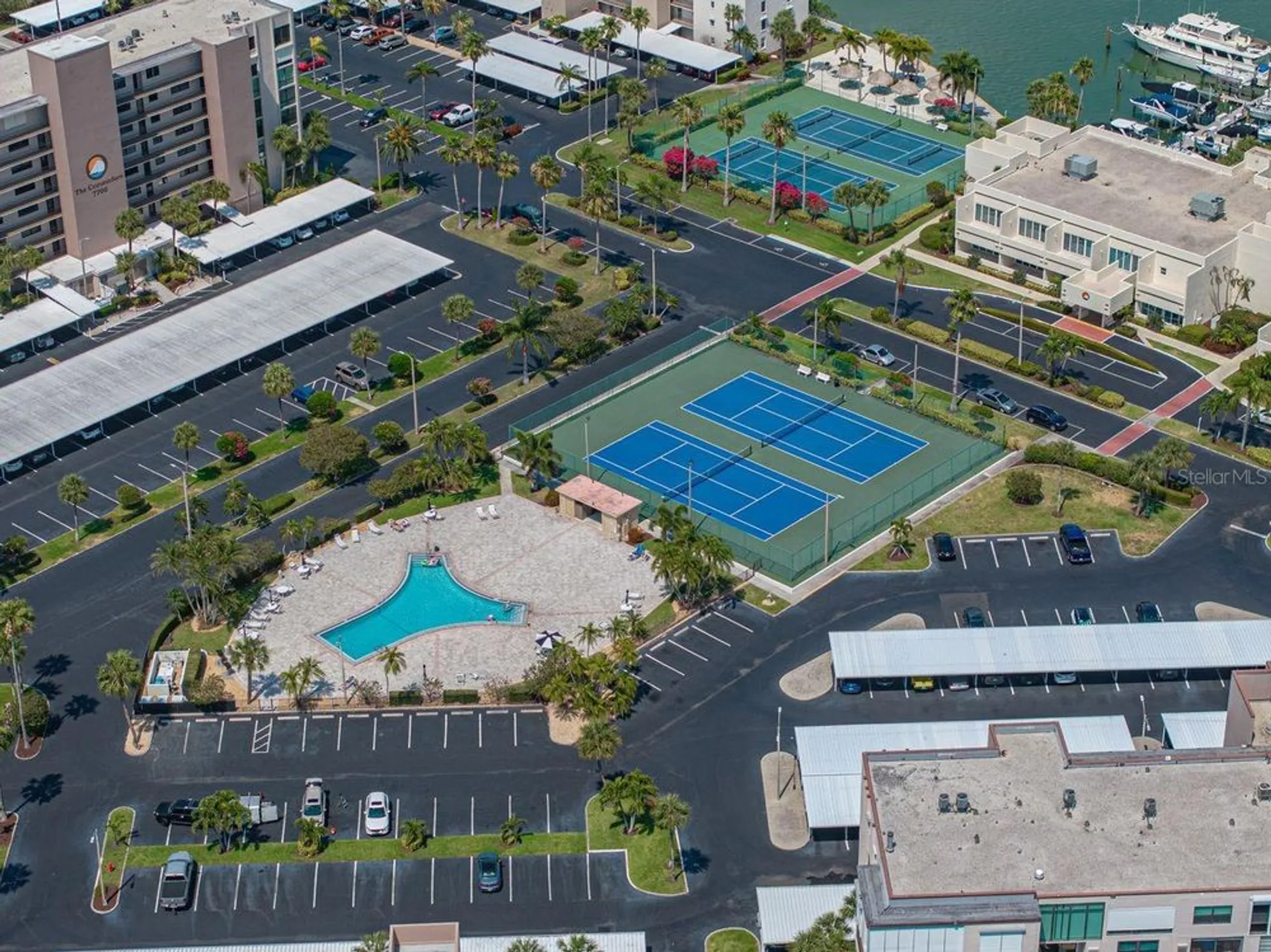 Property Slideshow image 49 of 80 | 7600 sun island dr 703, South Pasadena, FL, 33707