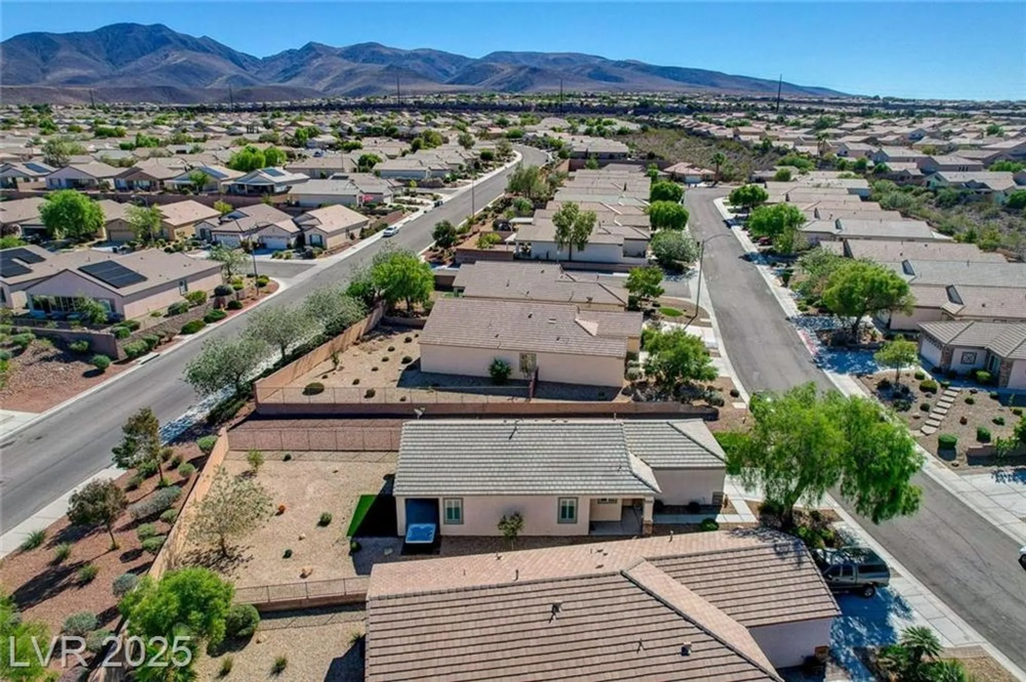 Property Slideshow image 51 of 72 | 2576 binary stars st, Henderson, NV, 89044