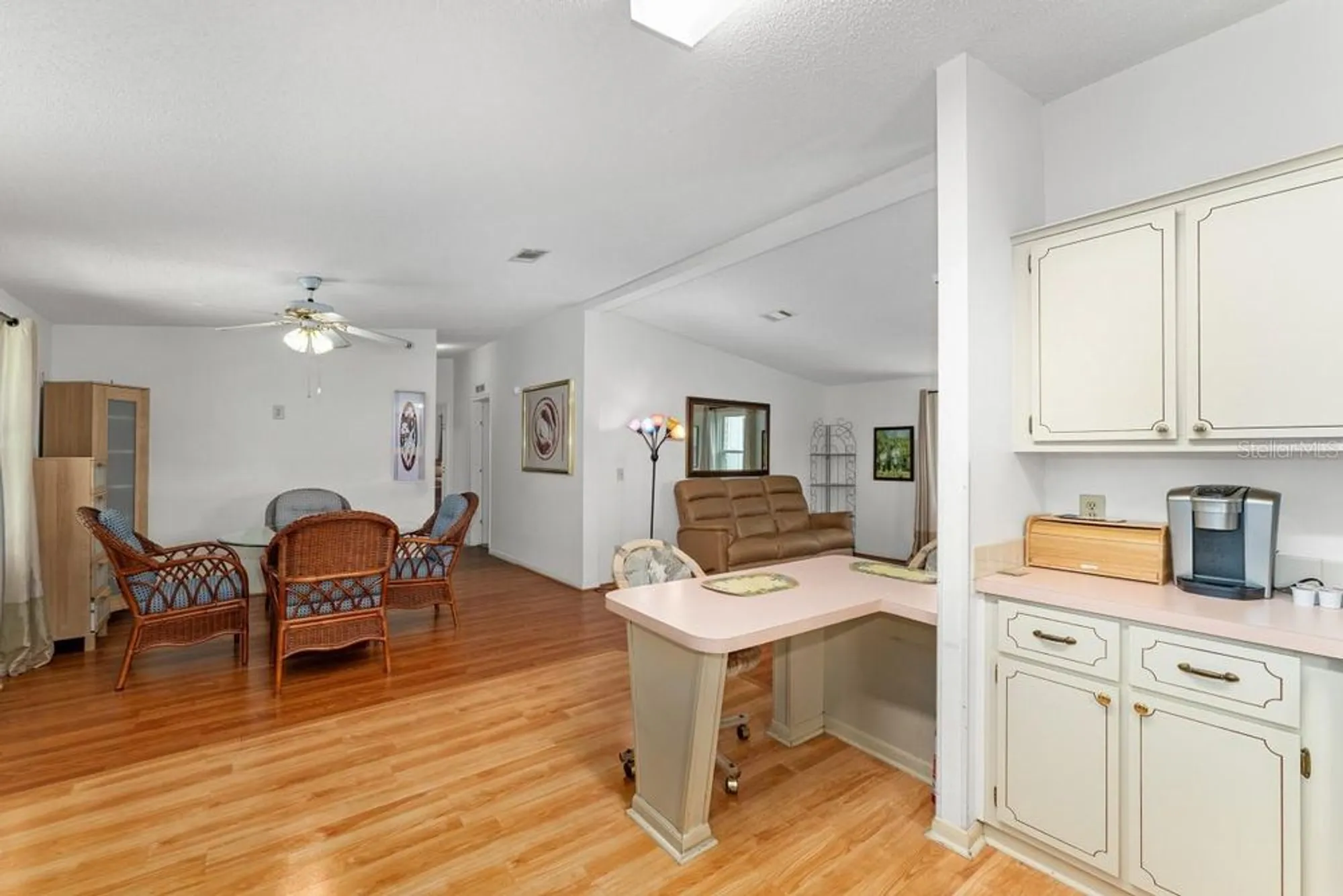 Property Slideshow image 12 of 21 | 1117 paradise dr, Lady Lake, FL, 32159