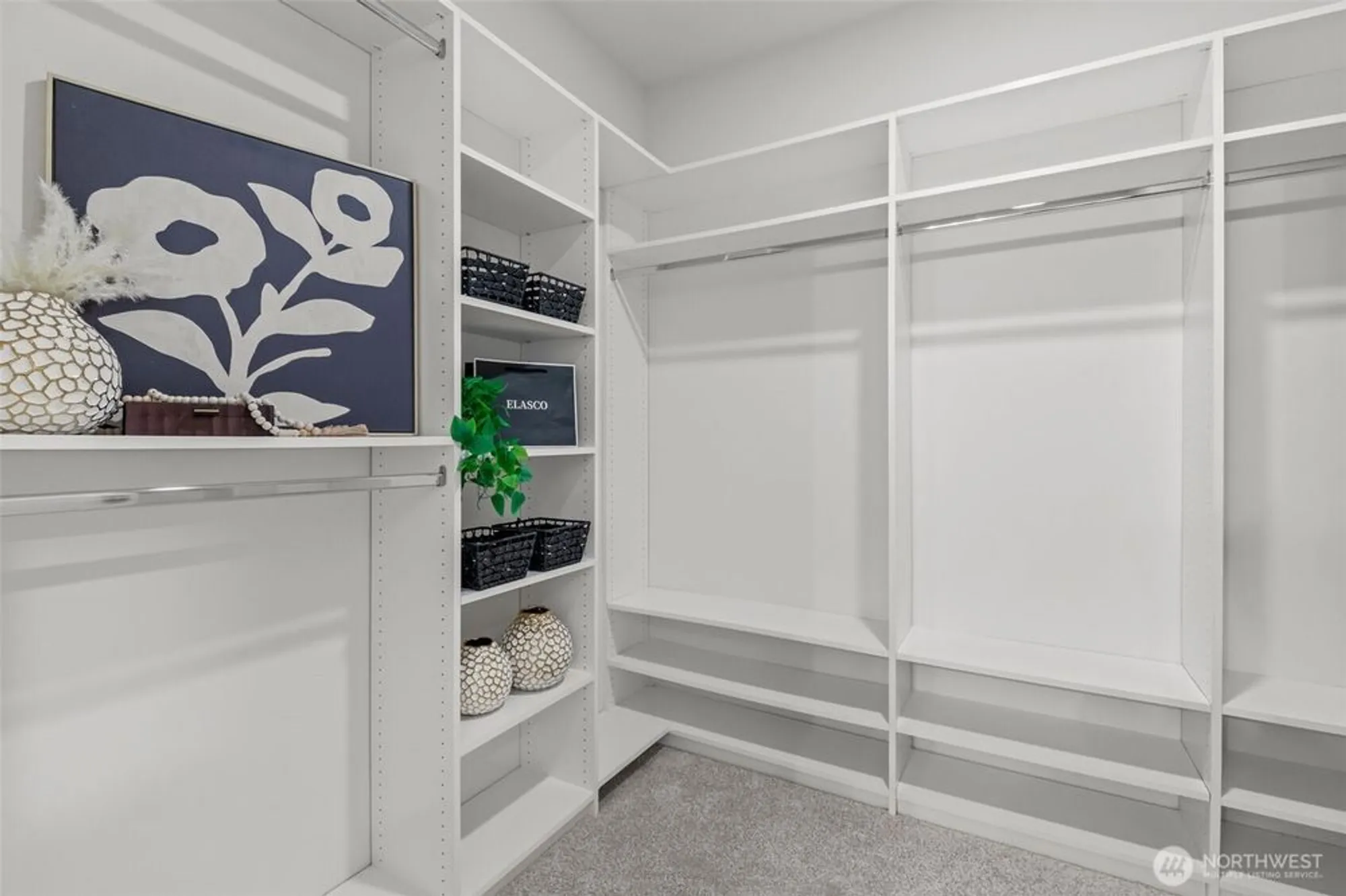 Property Slideshow image 23 of 40 | 22637 se 44th ln, Issaquah, WA, 98029