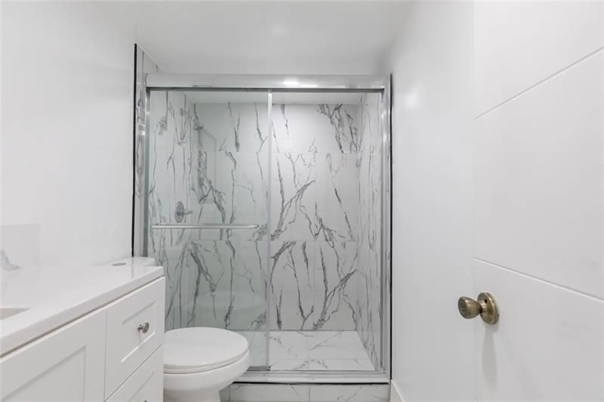 Property Slideshow image 17 of 39 | 3081 nw 47th ter 107, Lauderdale Lakes, FL, 33313