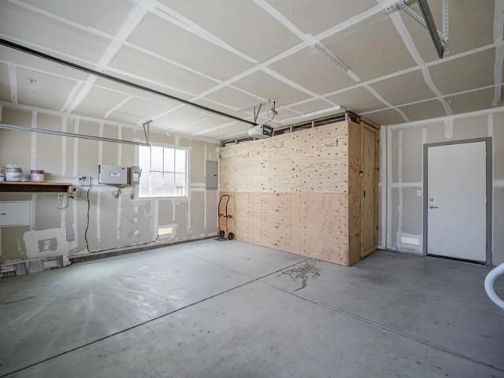 Property Slideshow image 34 of 38 | 443 vivienne dr, Watsonville, CA, 95076