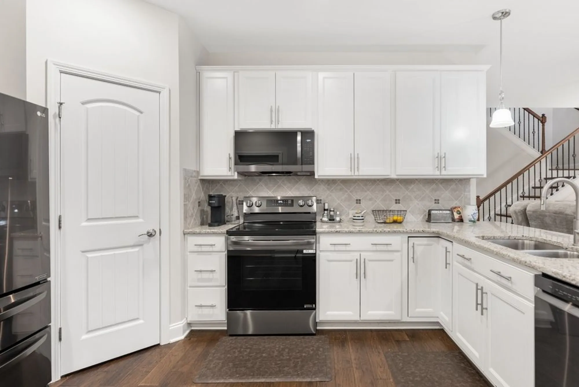 Property Slideshow image 8 of 71 | 240 glennister ct, Gallatin, TN, 37066