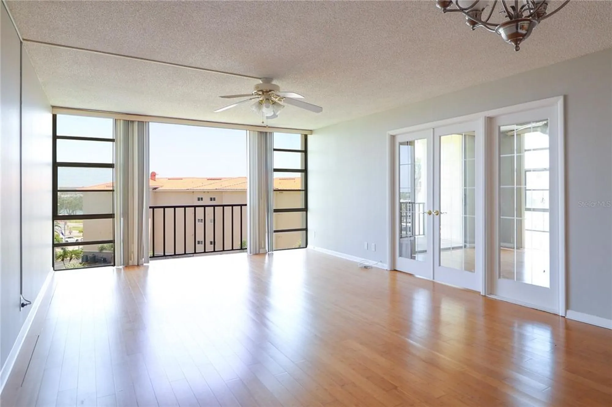 Property Slideshow image 18 of 28 | 7400 sun island dr 501, South Pasadena, FL, 33707