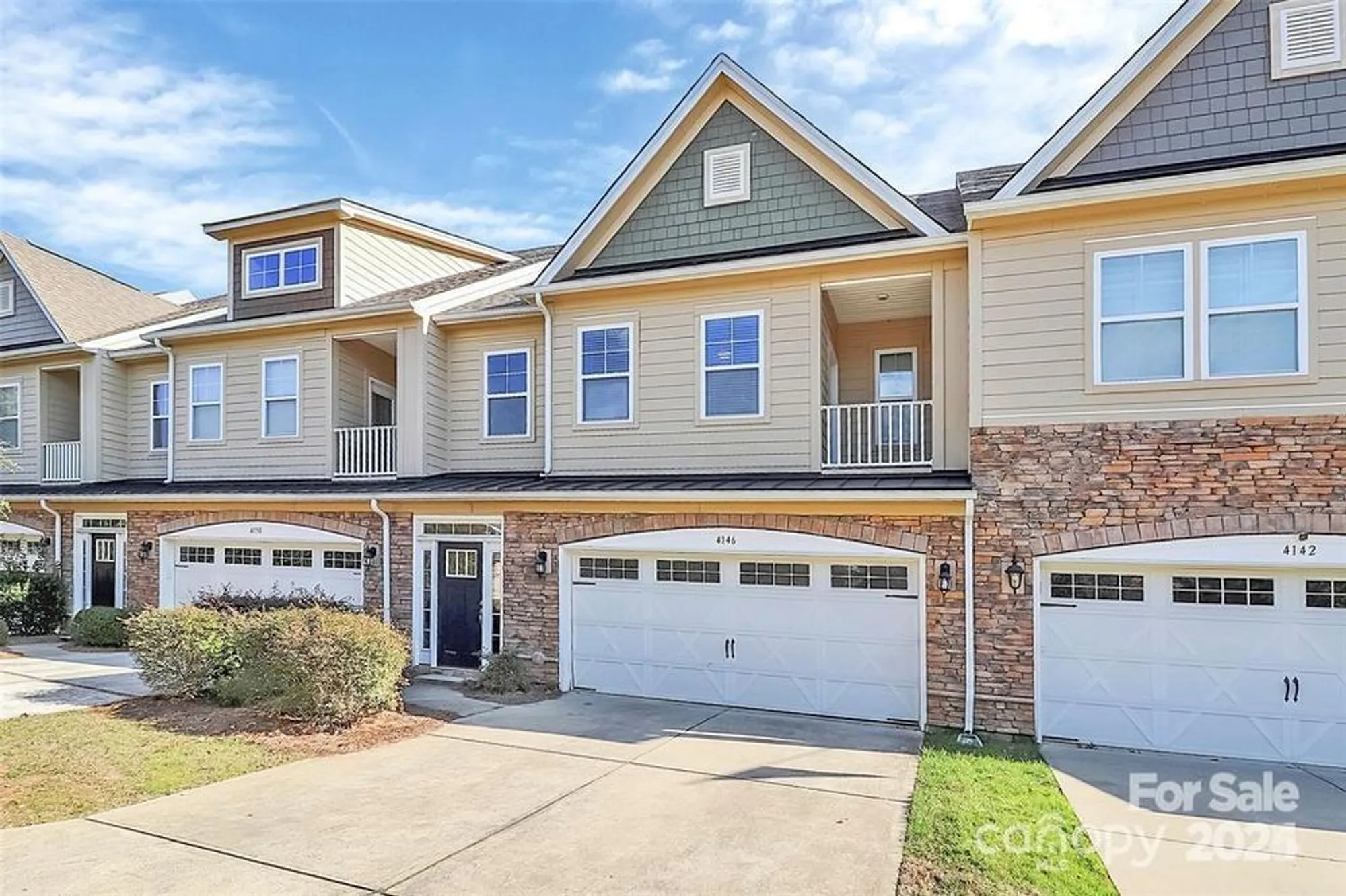 Property Slideshow image 1 of 44 | 4146 la crema dr, Charlotte, NC, 28214