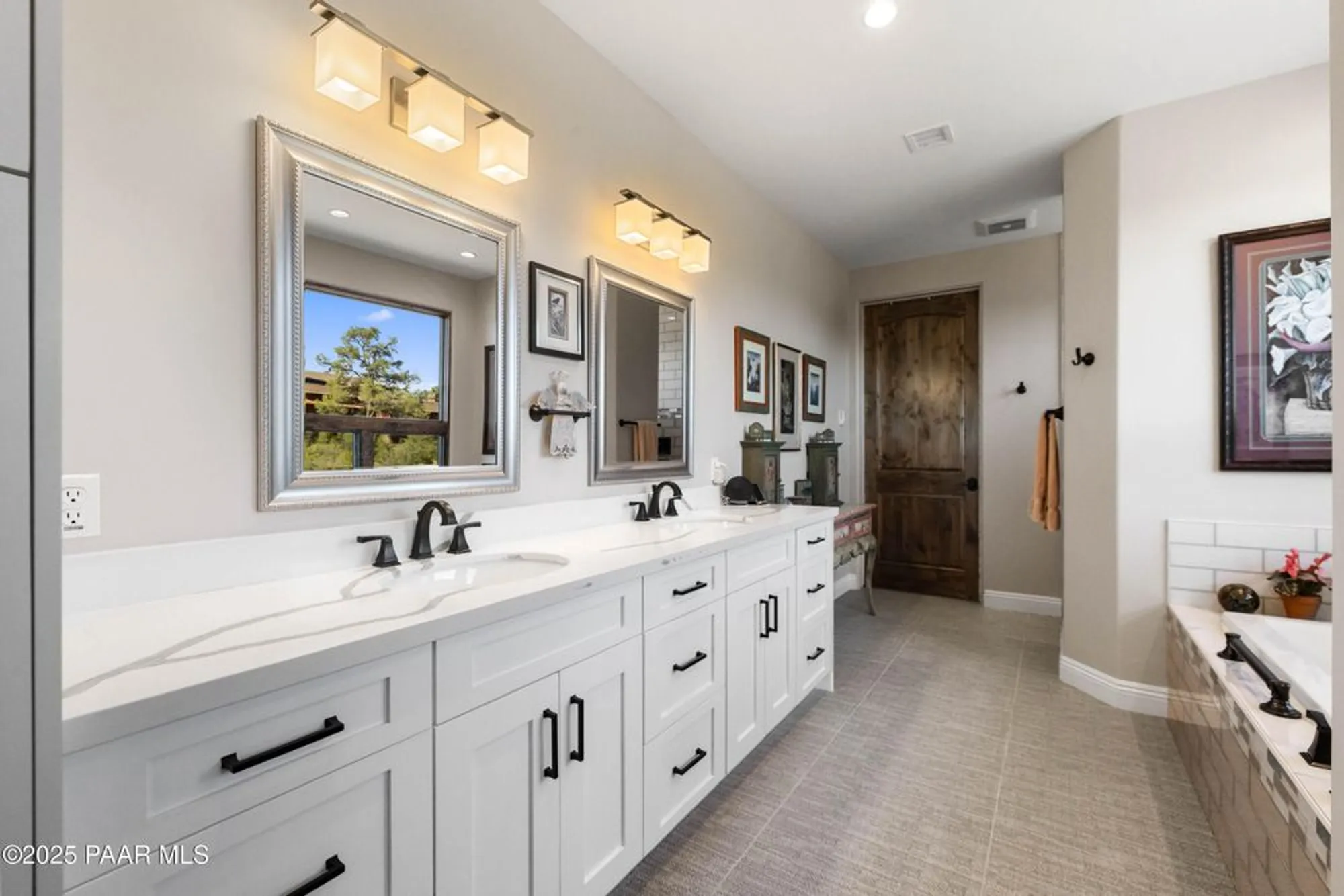 Property Slideshow image 42 of 60 | 12145 w cooper morgan trl, Prescott, AZ, 86305