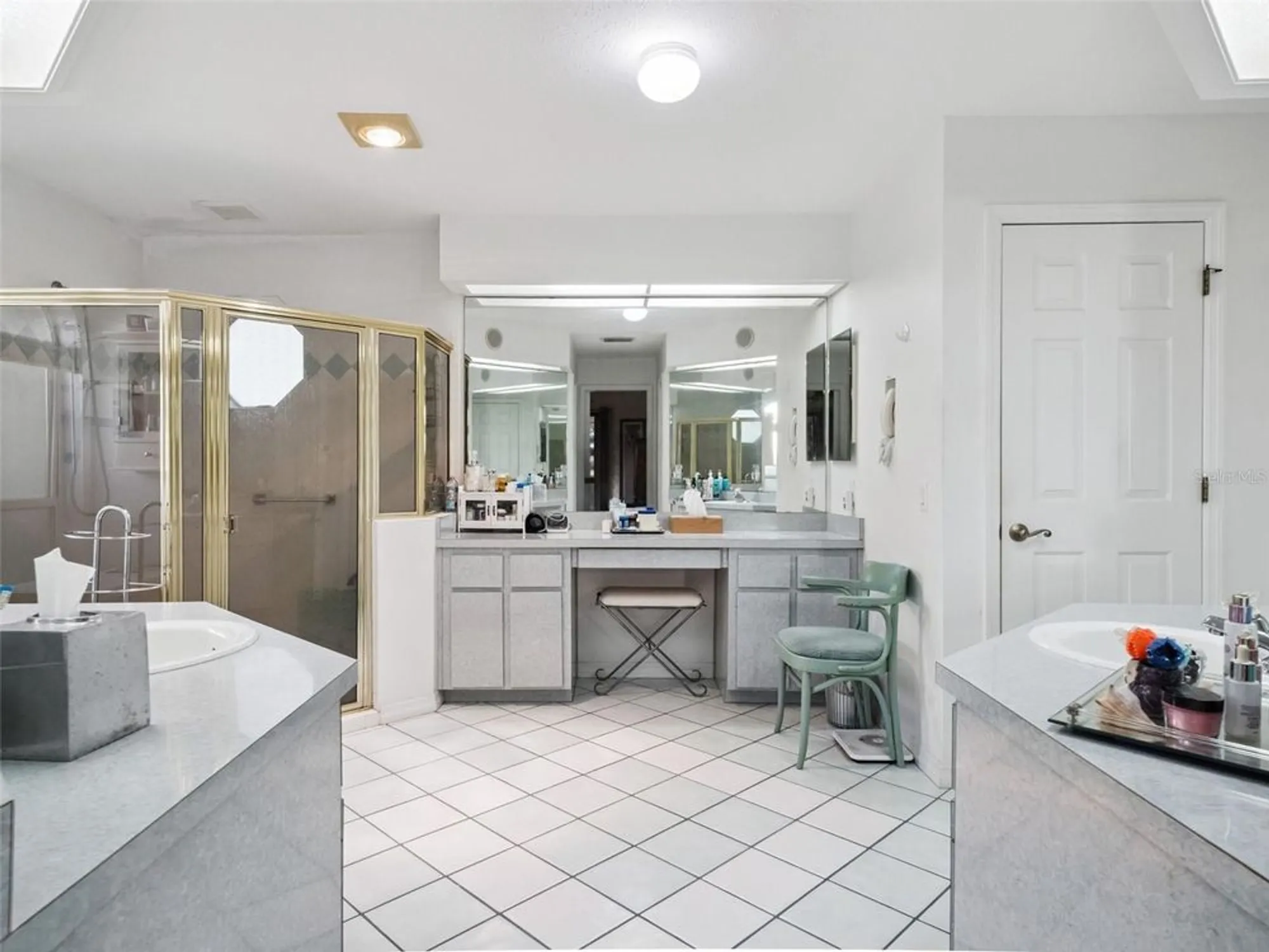 Property Slideshow image 25 of 86 | 5609 rosewall cir, Leesburg, FL, 34748