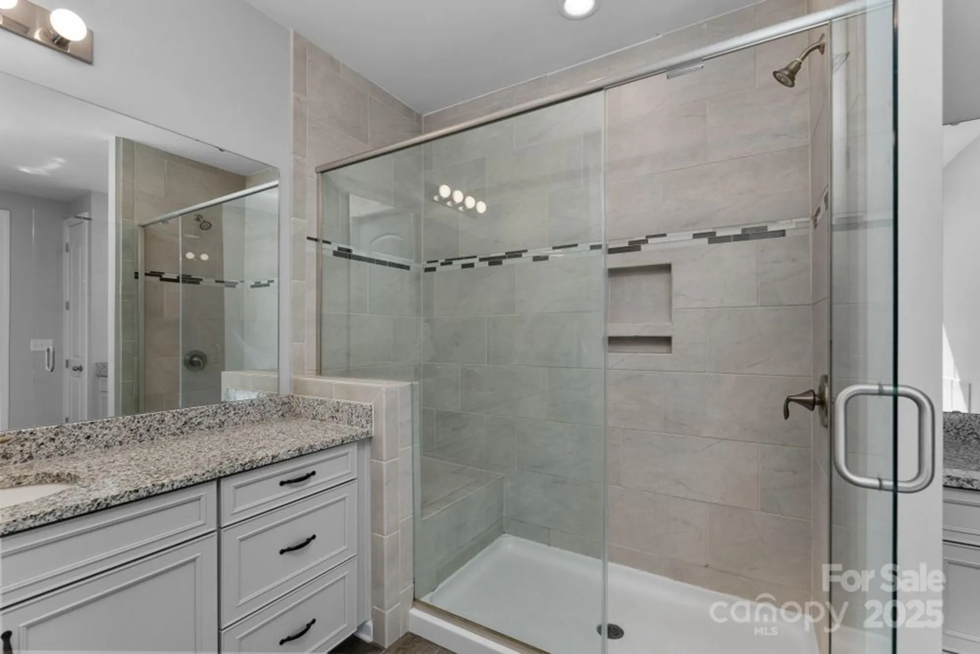 Property Slideshow image 34 of 48 | 4946 norman park pl, Lake Wylie, SC, 29710