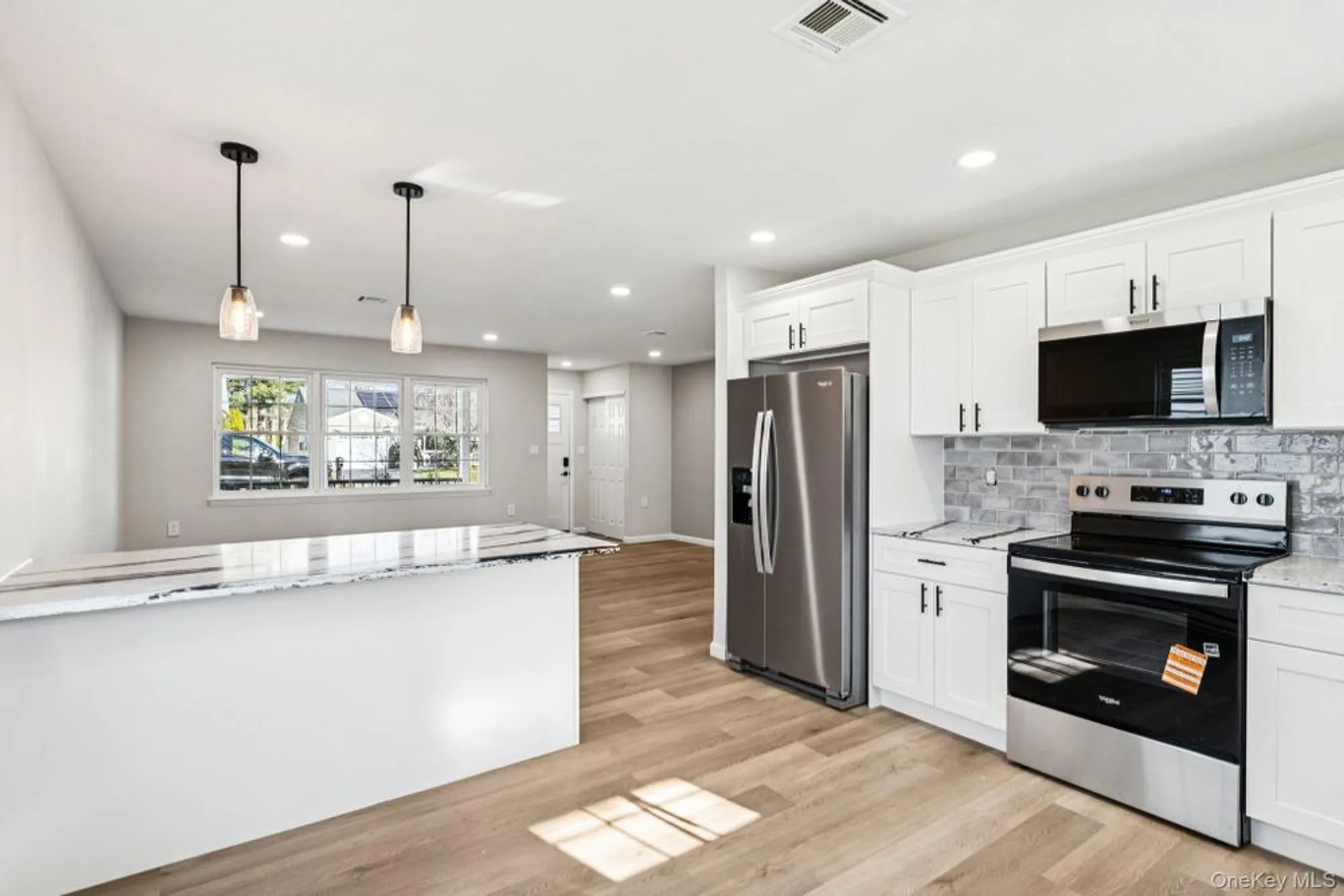 Property Slideshow image 12 of 26 | 195 canterbury dr, Ridge, NY, 11961