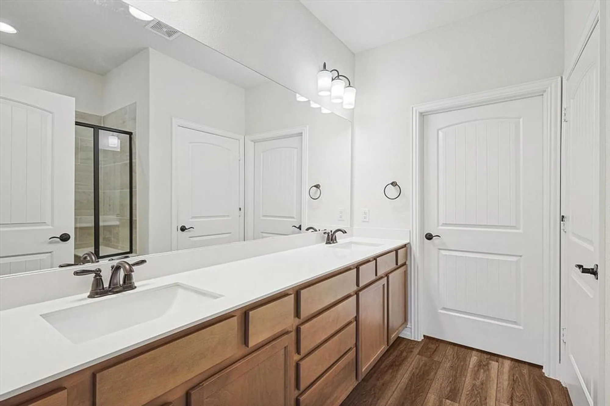 Property Slideshow image 25 of 33 | 948 memorial dr, Aubrey, TX, 76227
