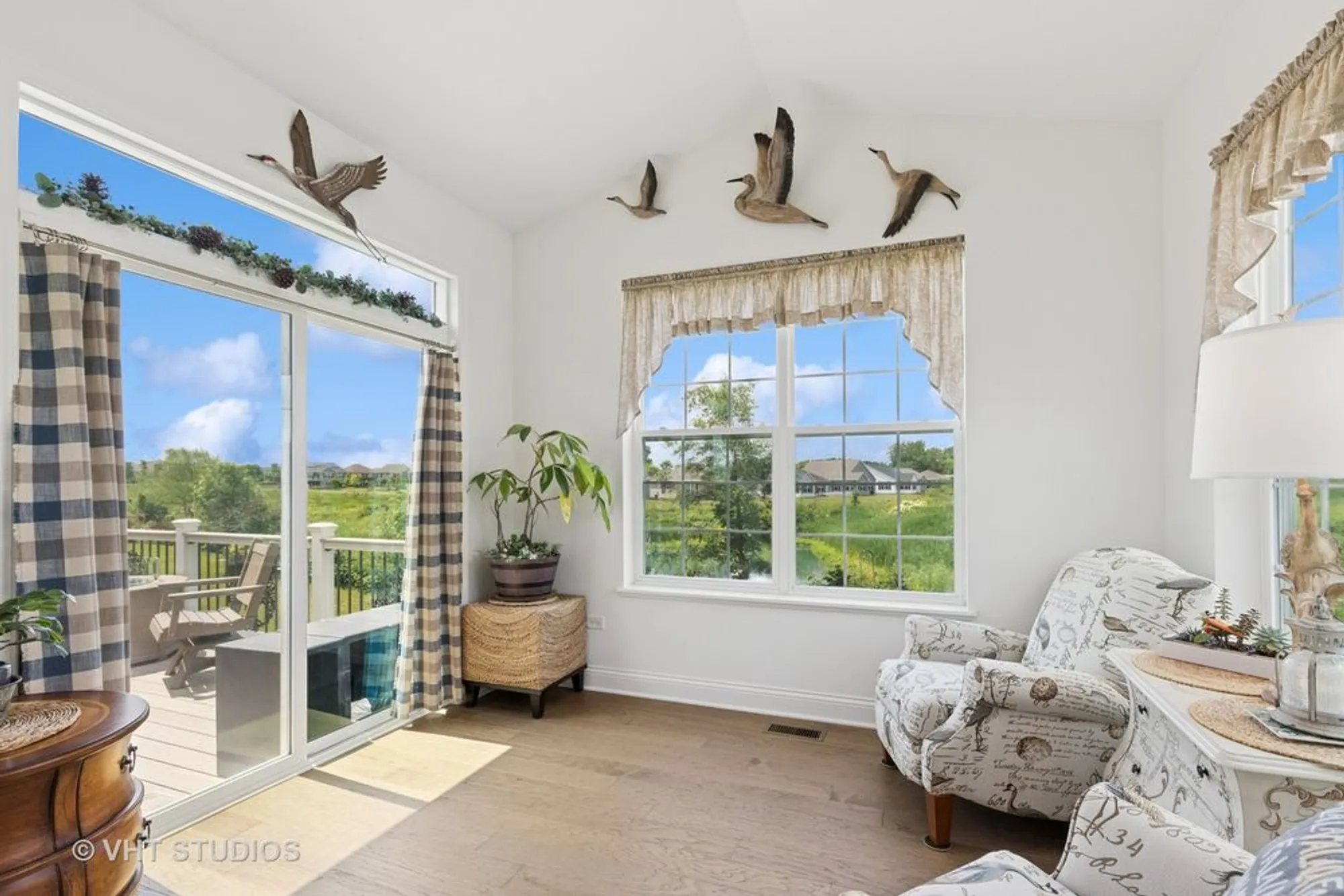 Property Slideshow image 12 of 36 | , Volo, IL, 60020