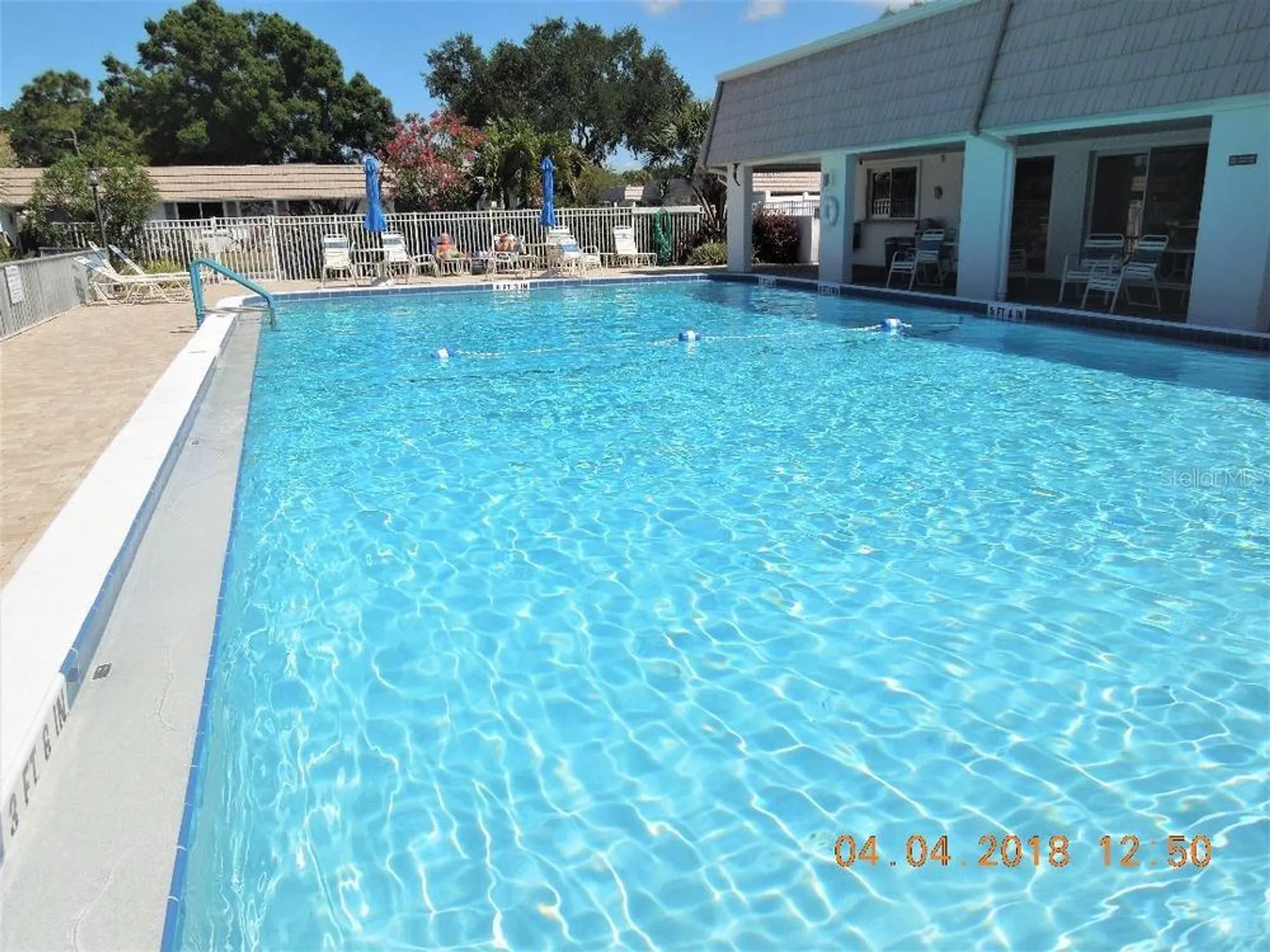 Property Slideshow image 18 of 26 | 5531 riverbluff cir # v9, Sarasota, FL, 34231