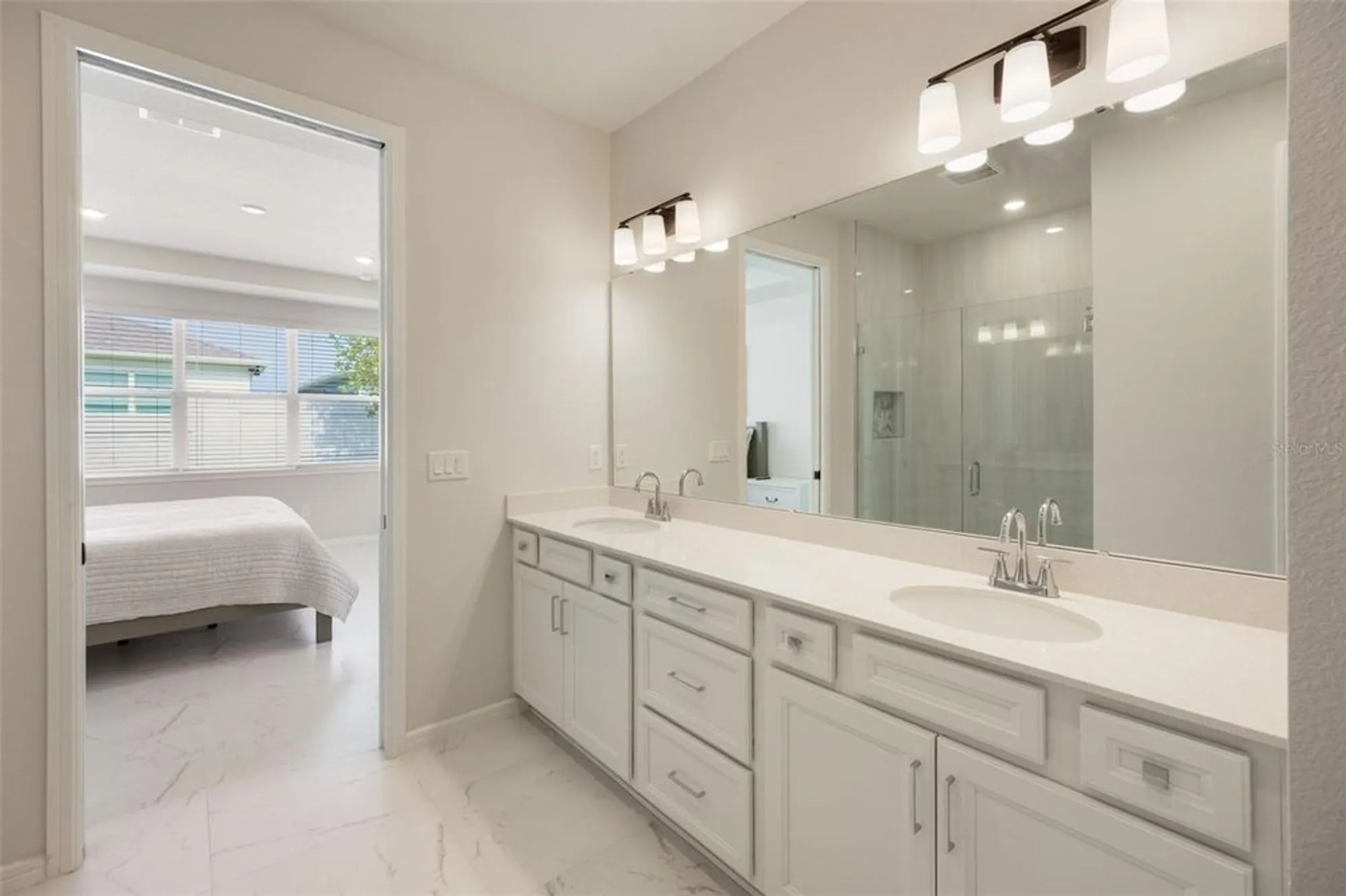Property Slideshow image 10 of 40 | 13562 pearl beach st, Winter Garden, FL, 34787
