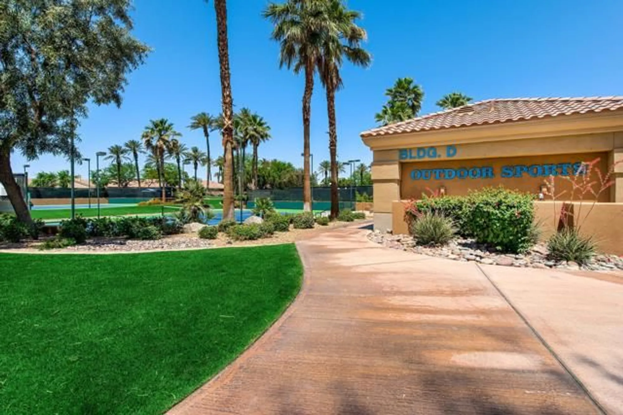 Property Slideshow image 26 of 34 | 78700 sunrise mountain vw, Palm Desert, CA, 92211