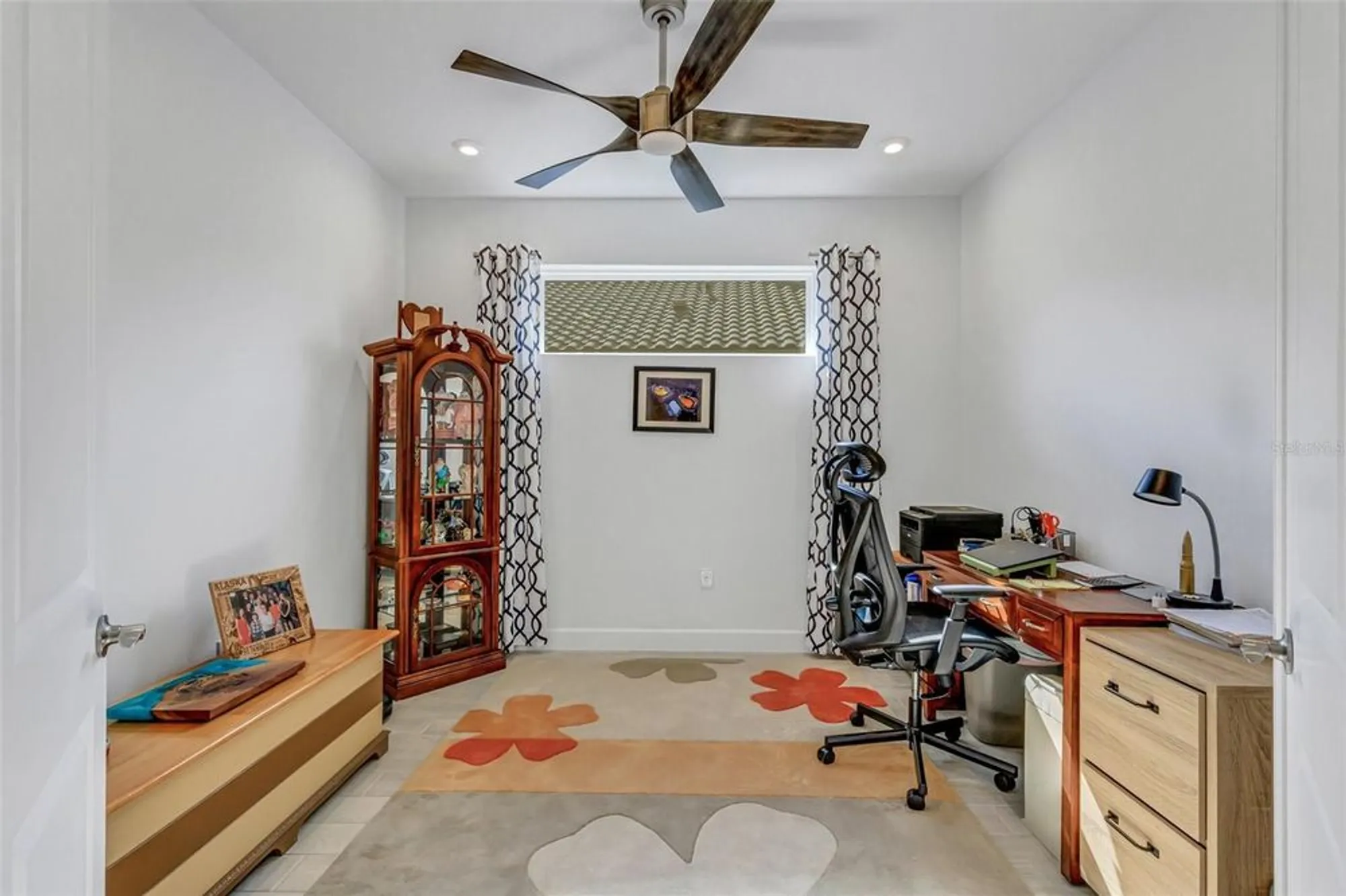 Property Slideshow image 35 of 57 | 4727 motta ct, Bradenton, FL, 34211