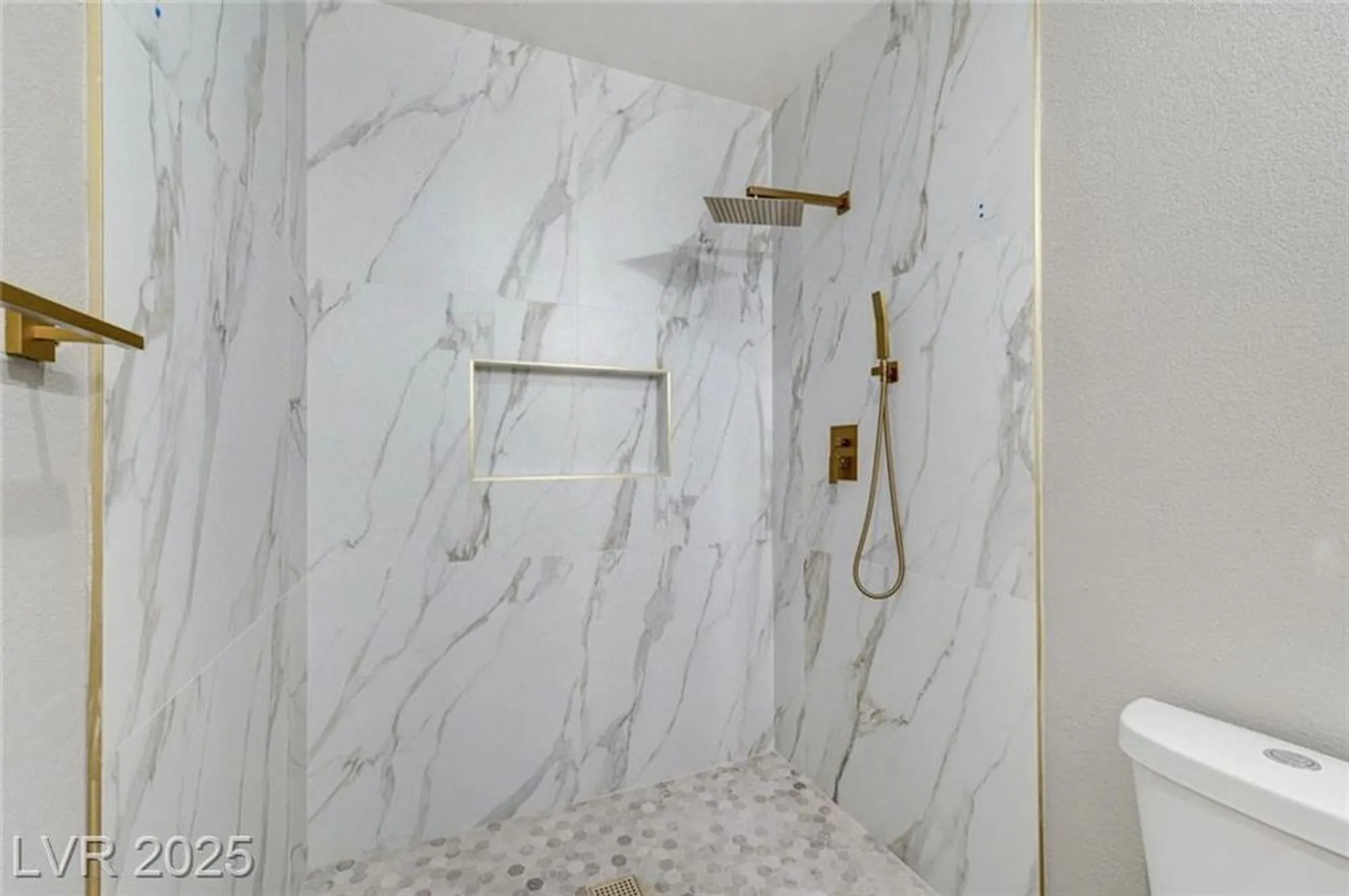 Property Slideshow image 37 of 75 | 9308 quail ridge dr, Las Vegas, NV, 89134