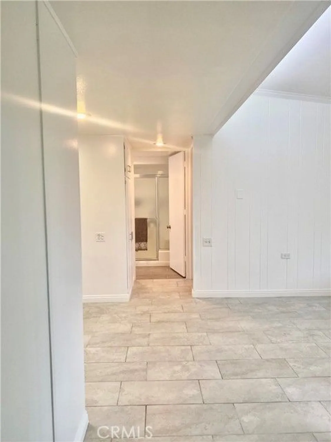 Property Slideshow image 23 of 30 | 13521 wentworth ln, Seal Beach, CA, 90740