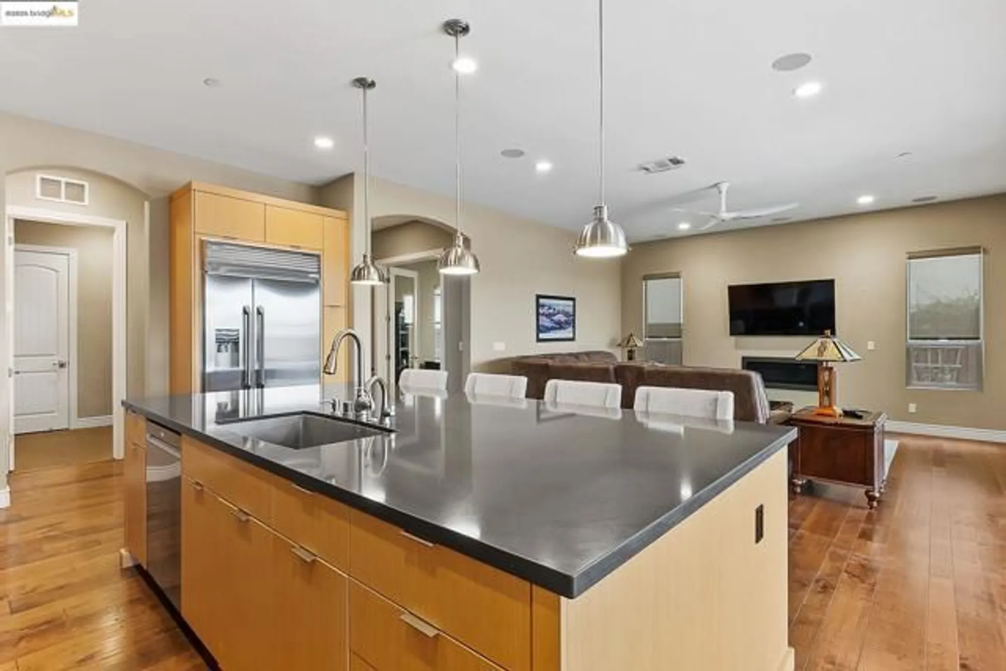 Property Slideshow image 22 of 60 | 1994 corsica way, Brentwood, CA, 94513