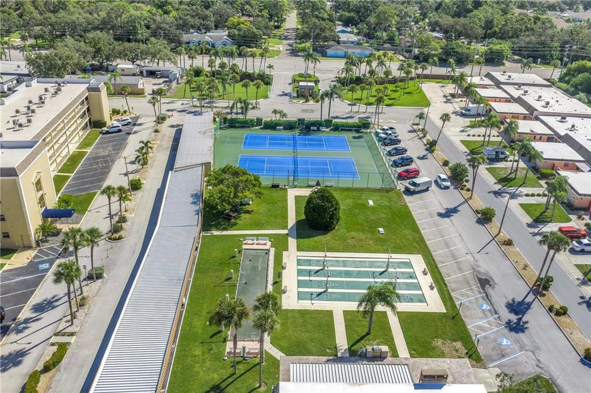 Property Slideshow image 65 of 97 | 433 boca ciega point blvd s # 1012, St Petersburg, FL, 33708