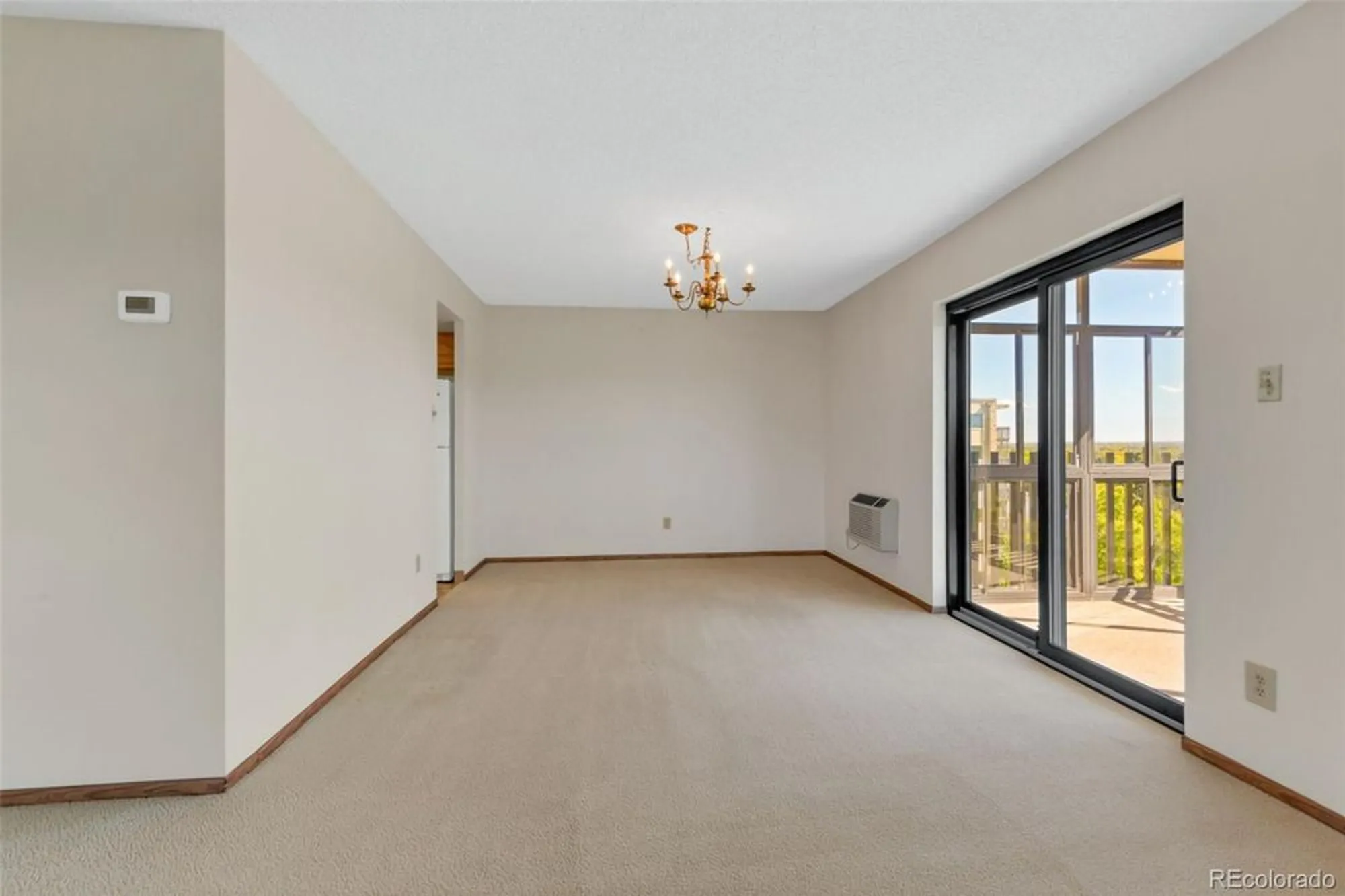 Property Slideshow image 14 of 47 | 14102 e linvale pl 501, Aurora, CO, 80014