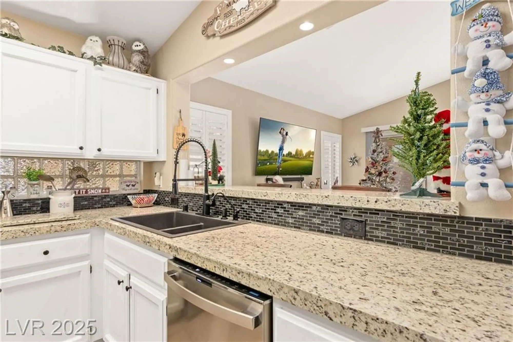 Property Slideshow image 10 of 27 | 2155 chapman ranch dr, Henderson, NV, 89012