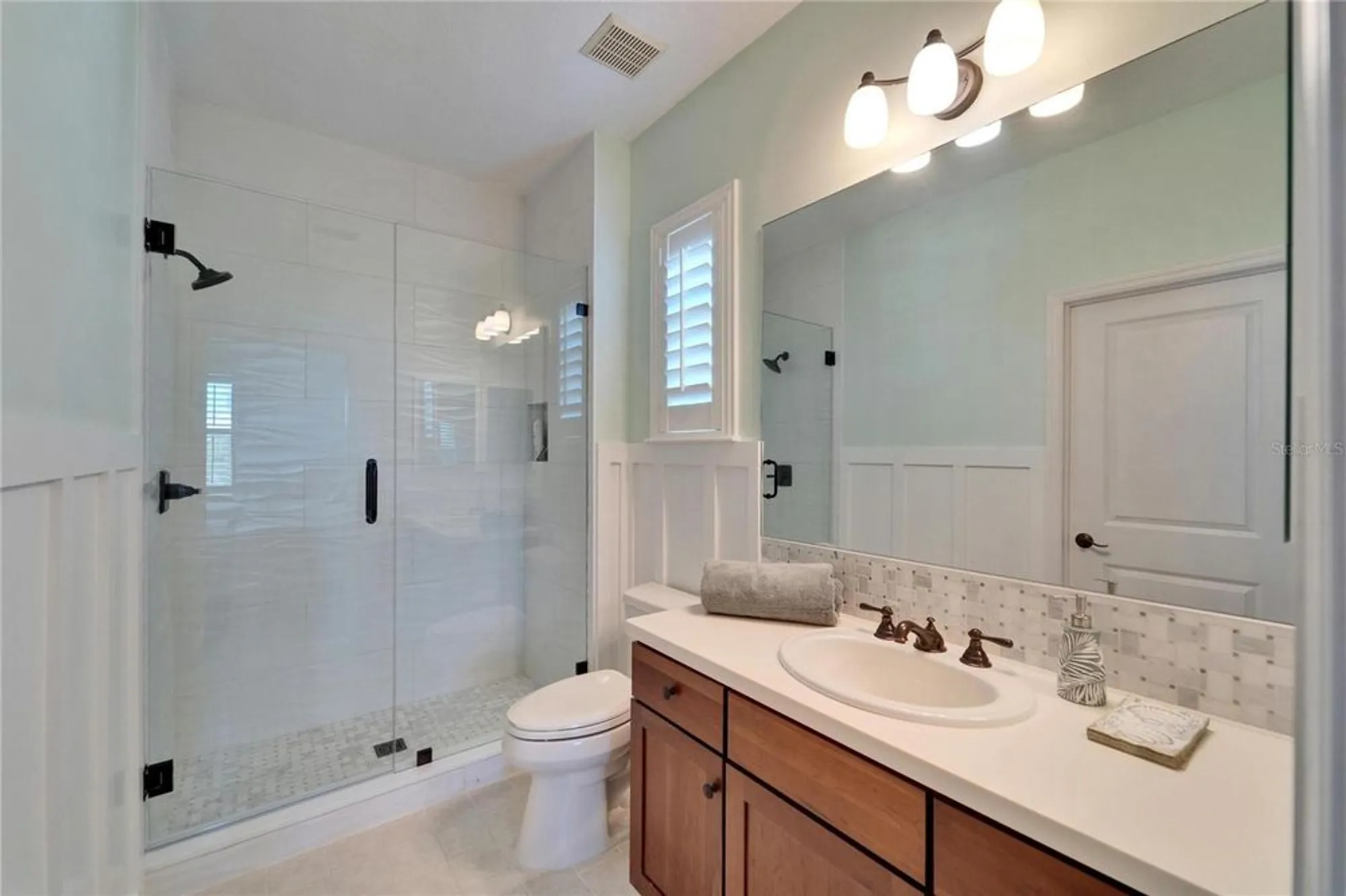 Property Slideshow image 68 of 99 | 5616 seagrass pl, Apollo Beach, FL, 33572