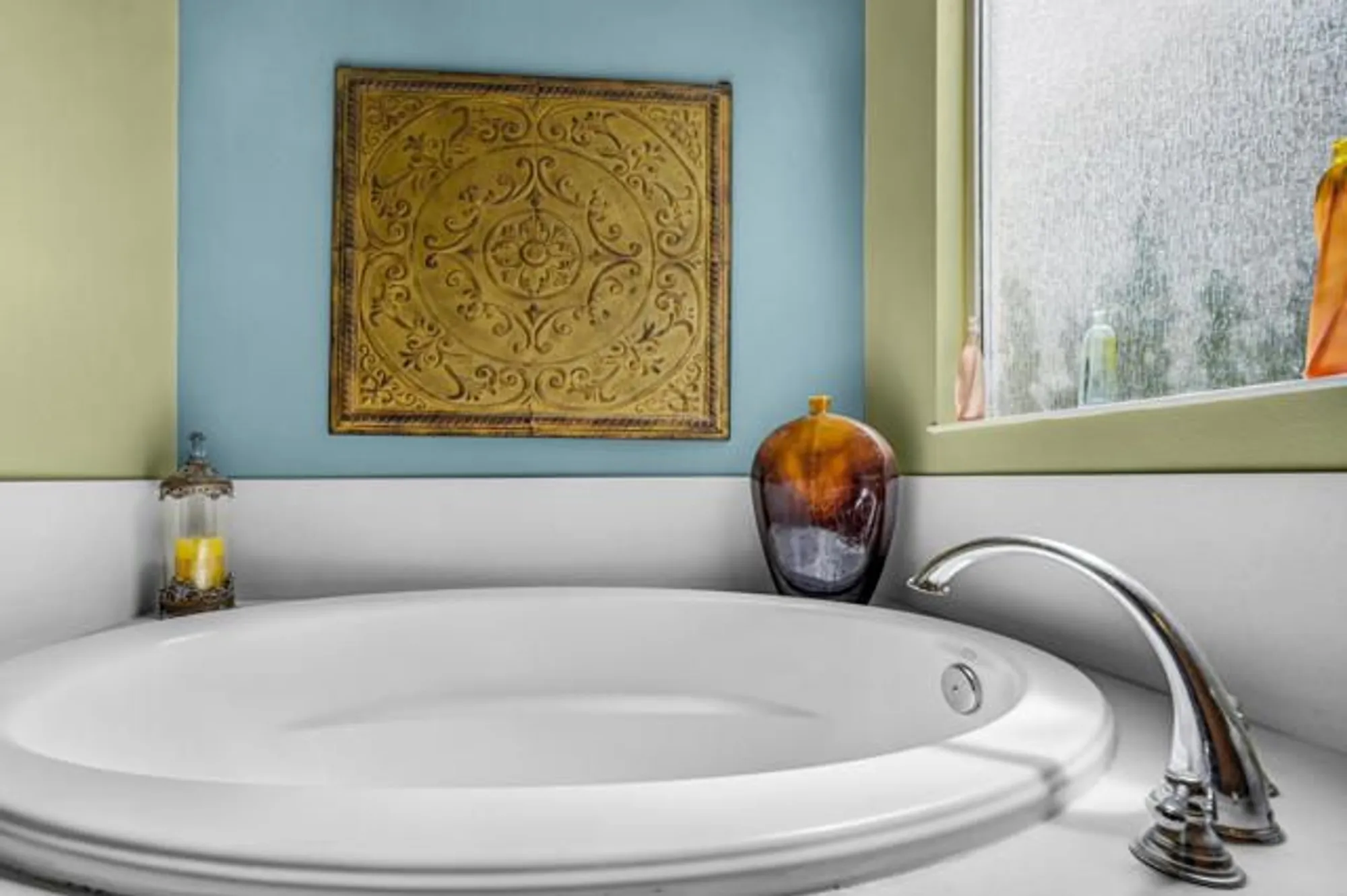 Property Slideshow image 18 of 47 | 81193 avenida tres lagunas, Indio, CA, 92203