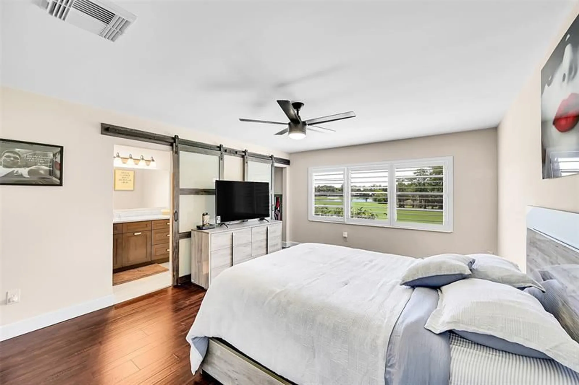 Property Slideshow image 36 of 61 | 21207 lago cir d, Boca Raton, FL, 33433