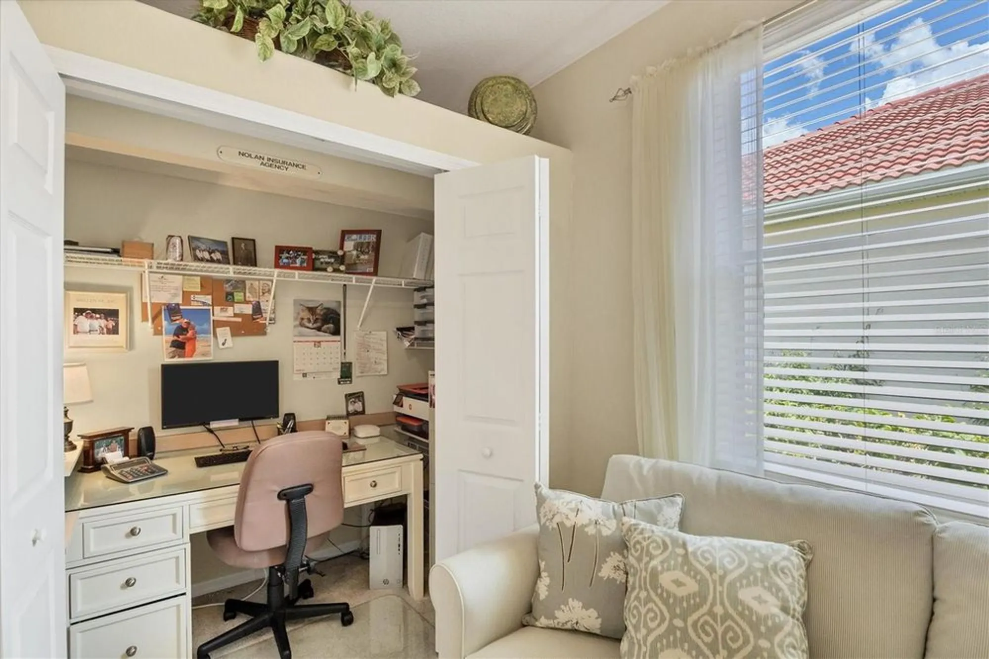 Property Slideshow image 23 of 50 | 5641 whispering oaks dr, North Port, FL, 34287