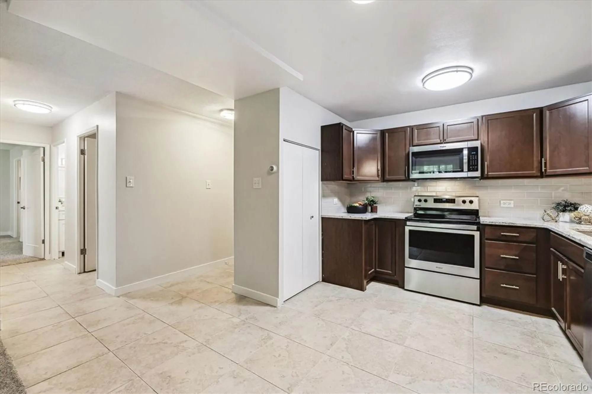 Property Slideshow image 7 of 50 | 650 s alton way apt 10a, Denver, CO, 80247