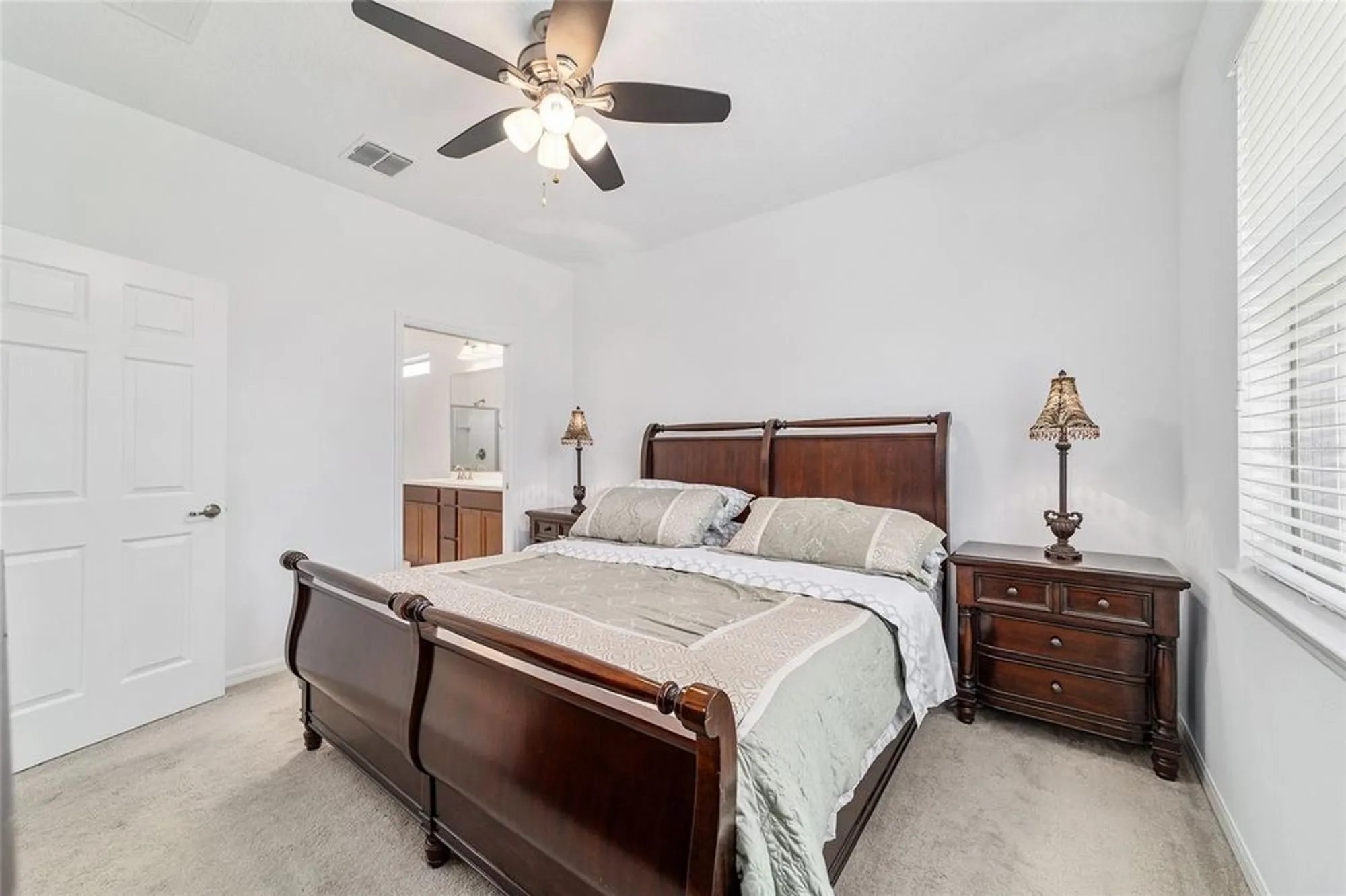 Property Slideshow image 16 of 53 | 7707 sw 94th cir, Ocala, FL, 34481