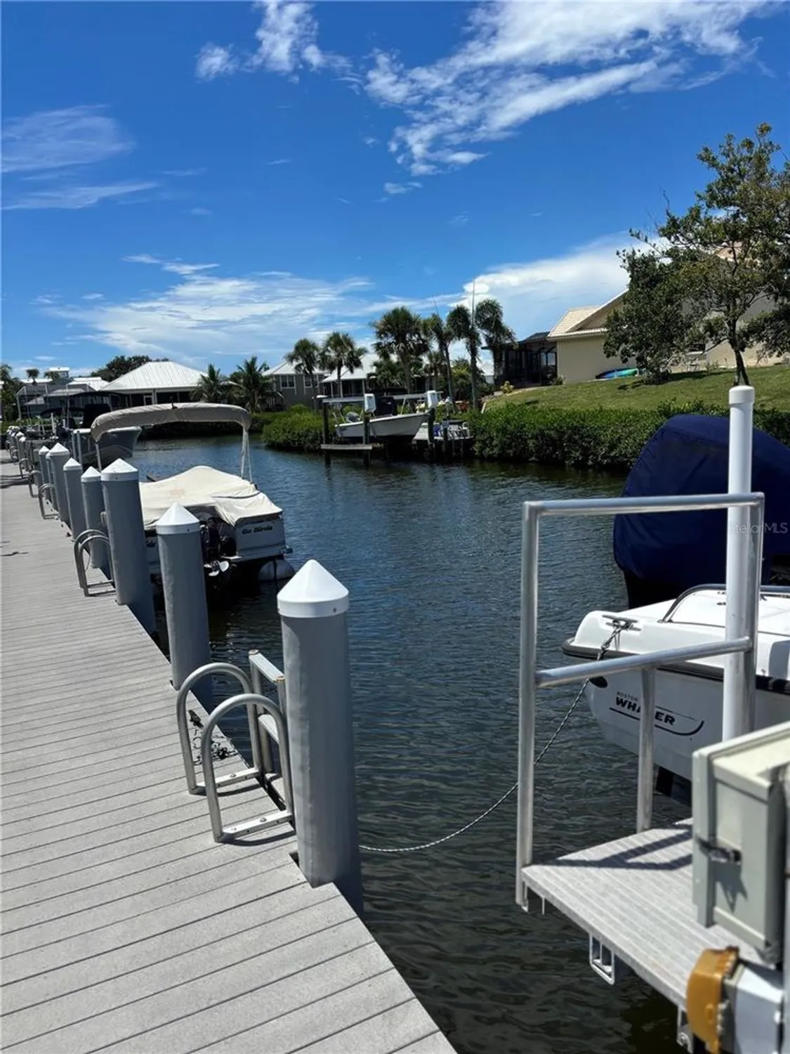 Property Slideshow image 10 of 62 | 214 fair winds dr # 214, Nokomis, FL, 34275