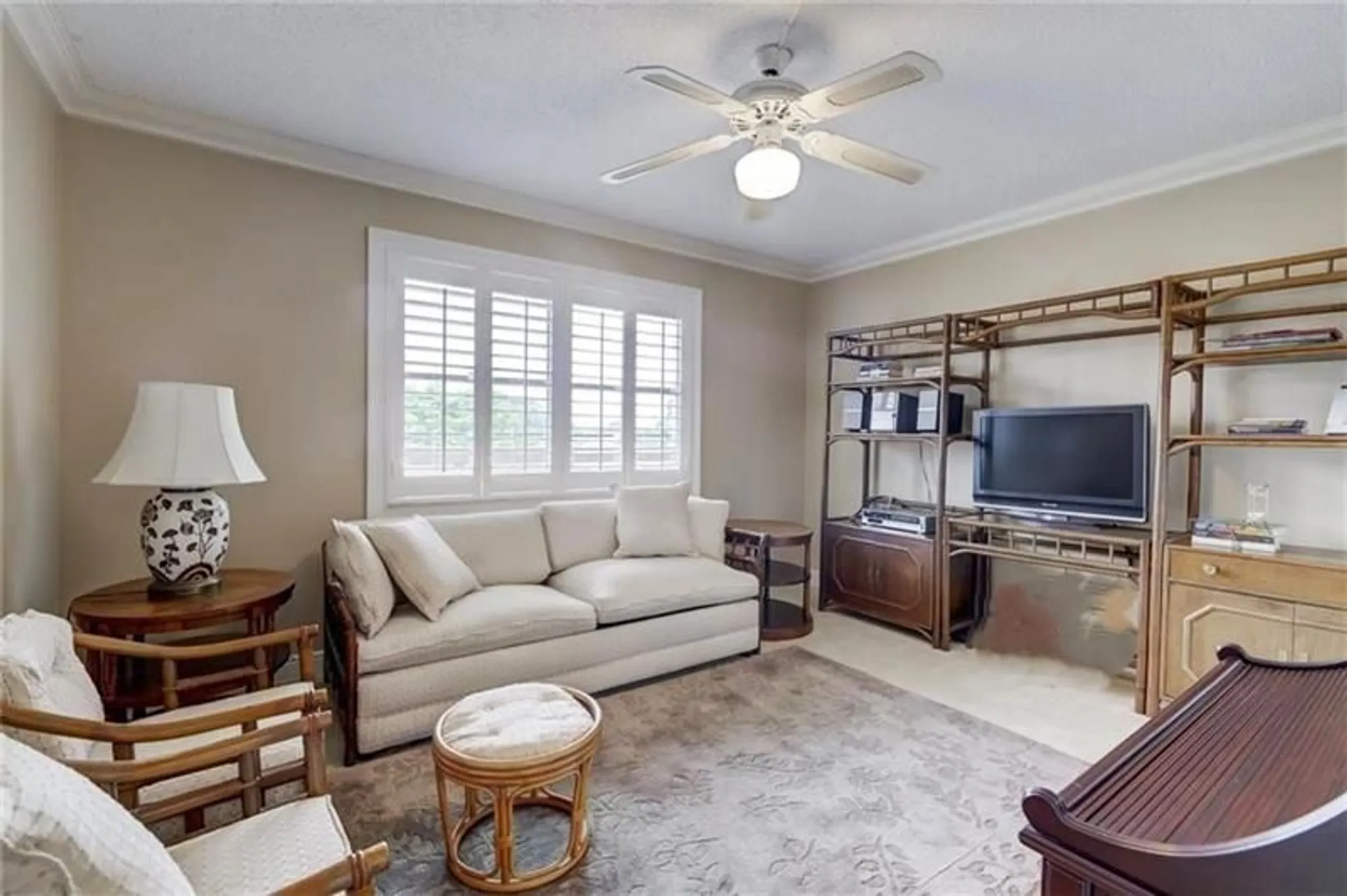 Property Slideshow image 13 of 17 | 2002 granada dr b3, Coconut Creek, FL, 33066