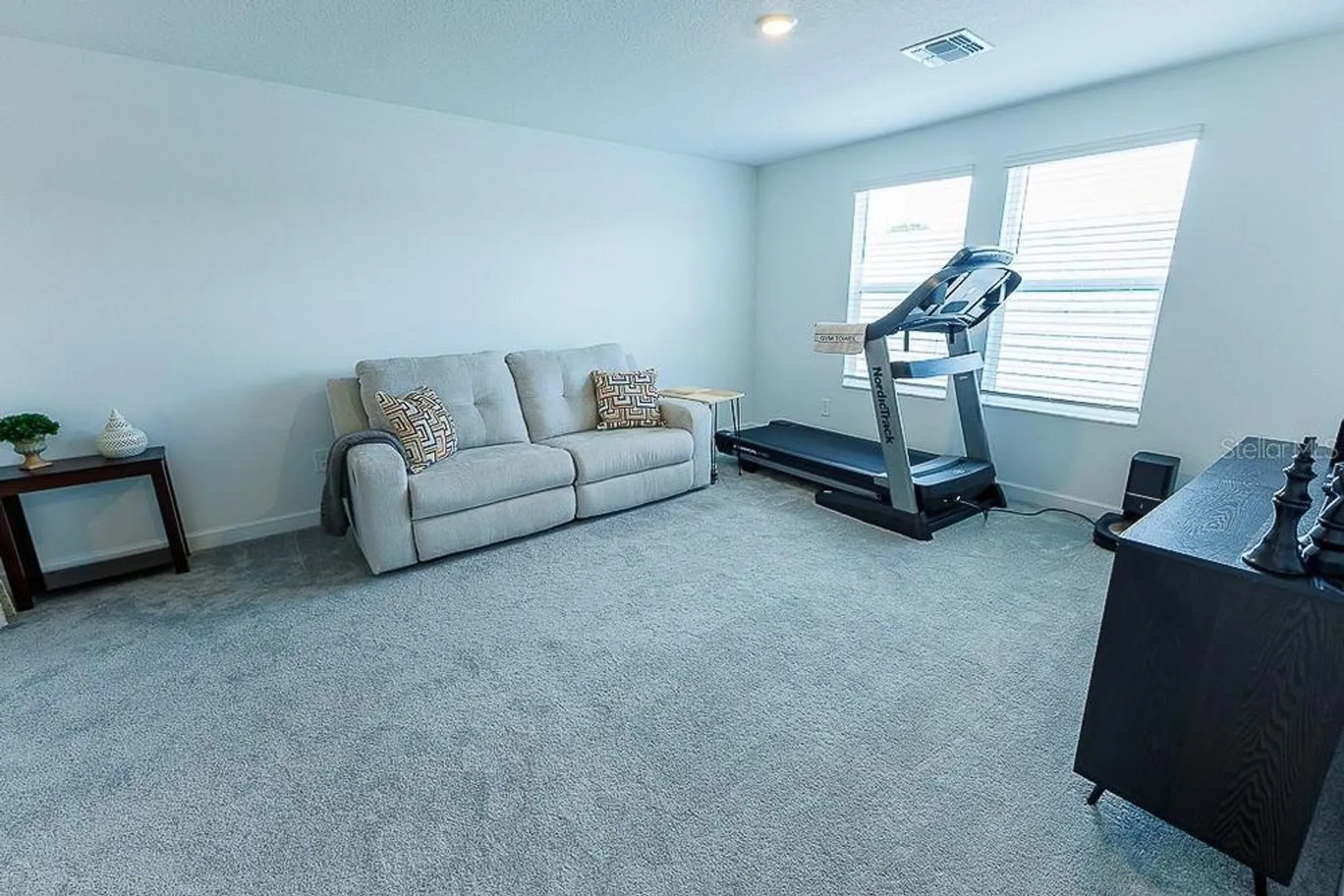 Property Slideshow image 33 of 77 | 10367 banyan breeze blvd, Land O Lakes, FL, 34638