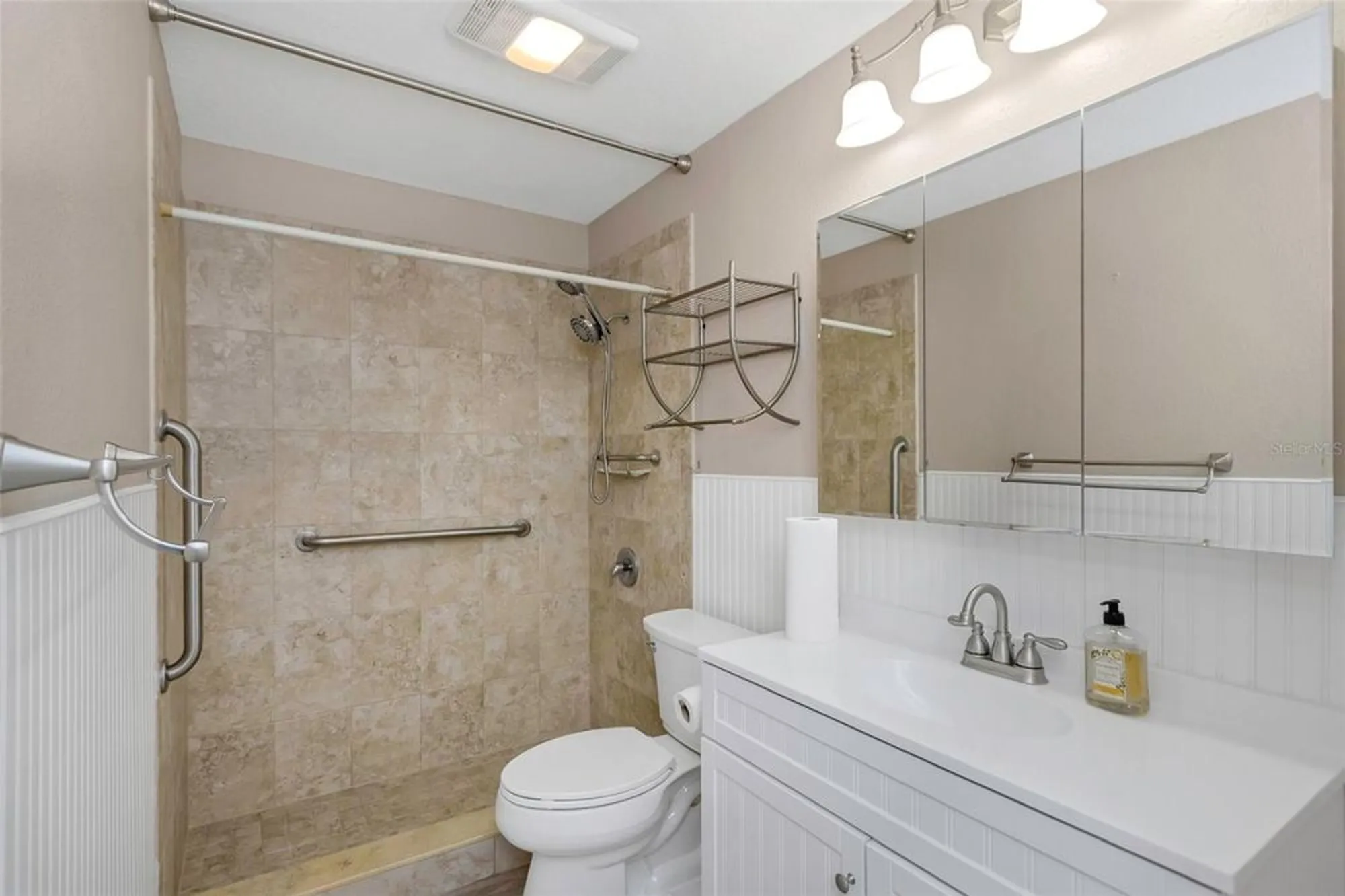 Property Slideshow image 23 of 45 | 6520 thicket trl, New Port Richey, FL, 34653